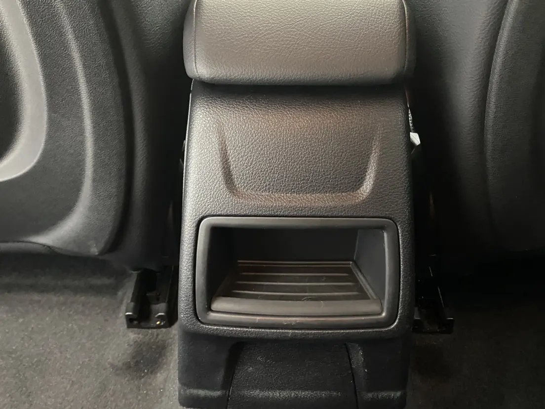 BMW 120i, 2021 27