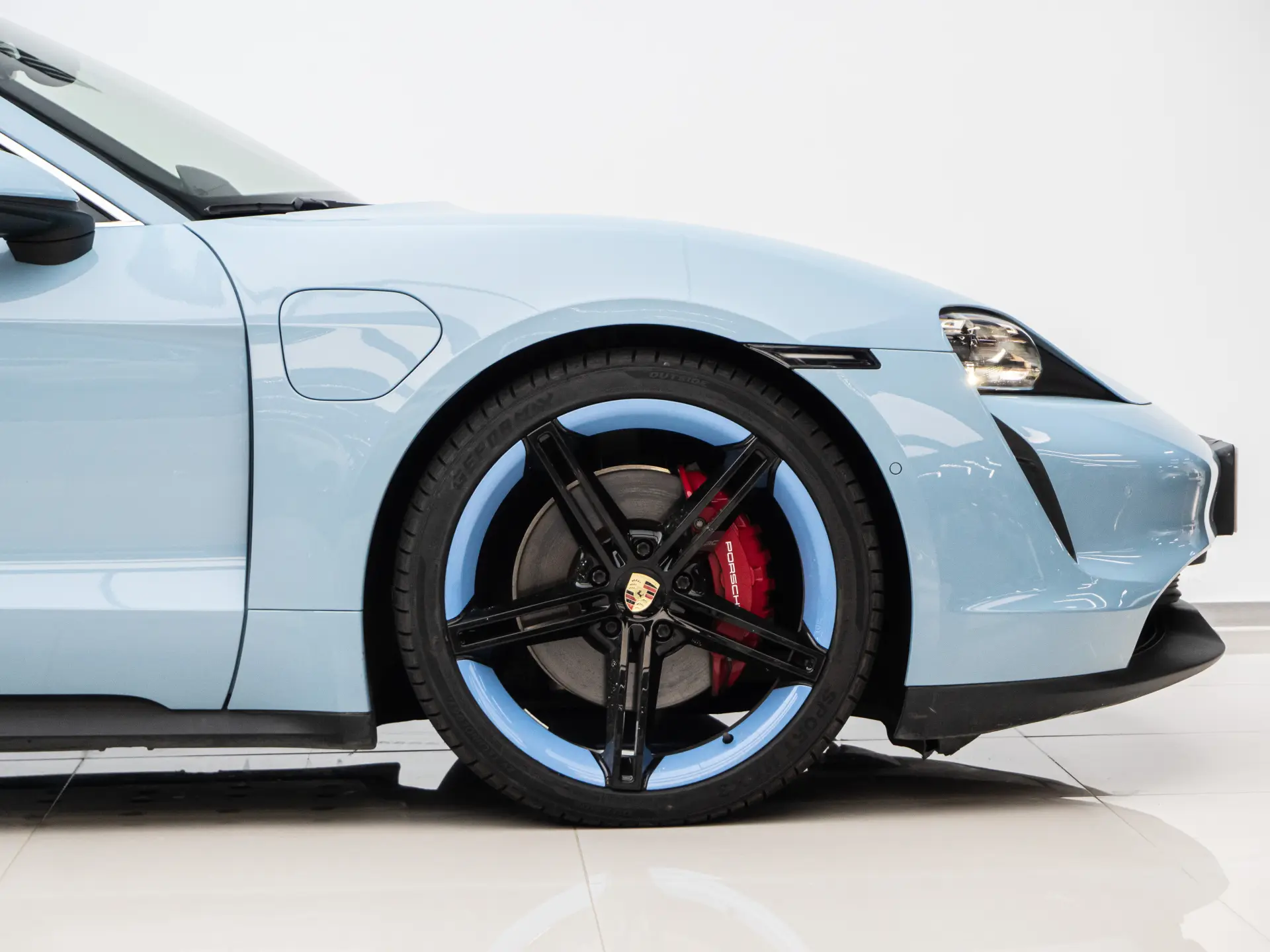 Porsche Taycan, 2020 11
