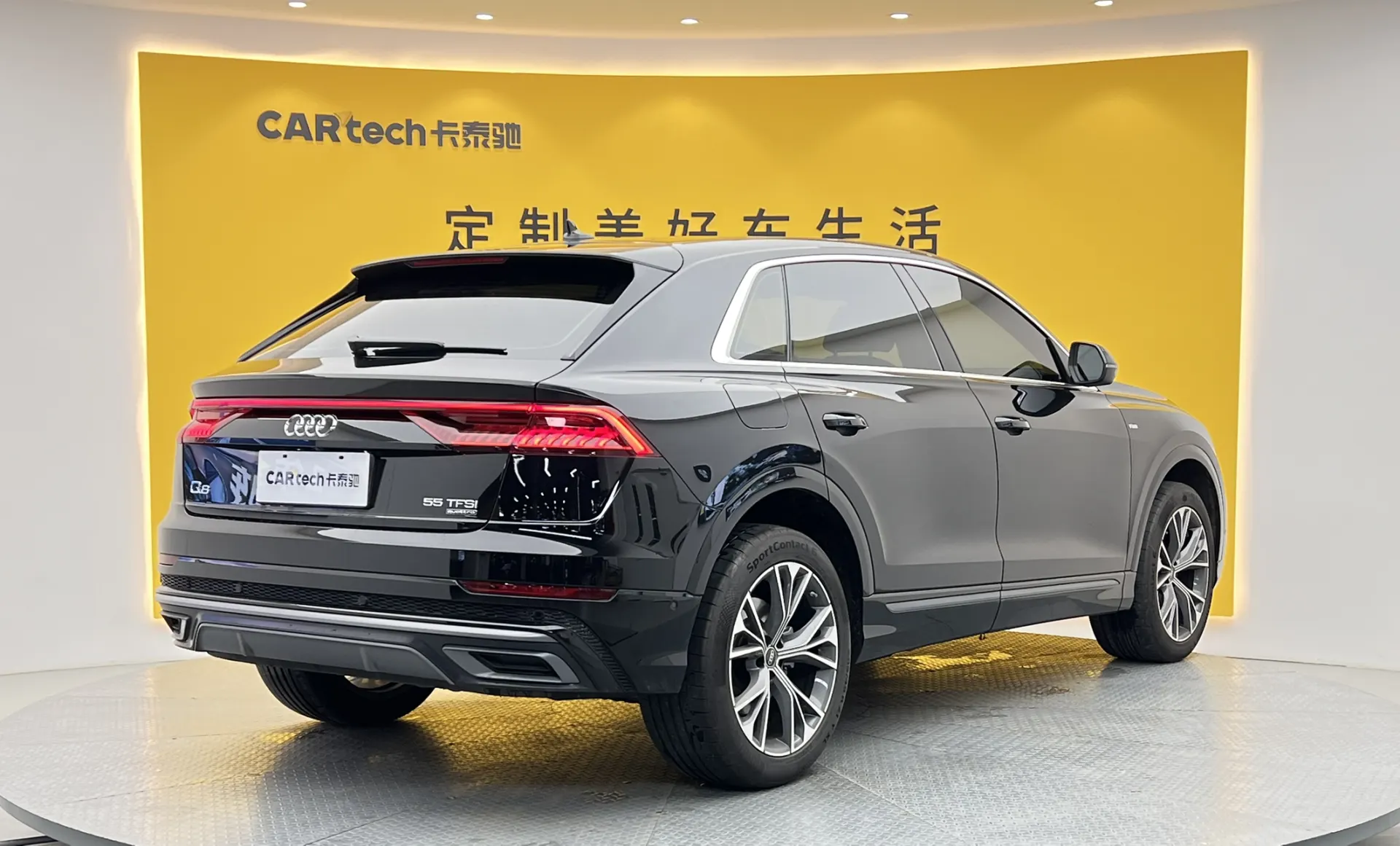 Audi Q8 55 TFSI, 2024 4