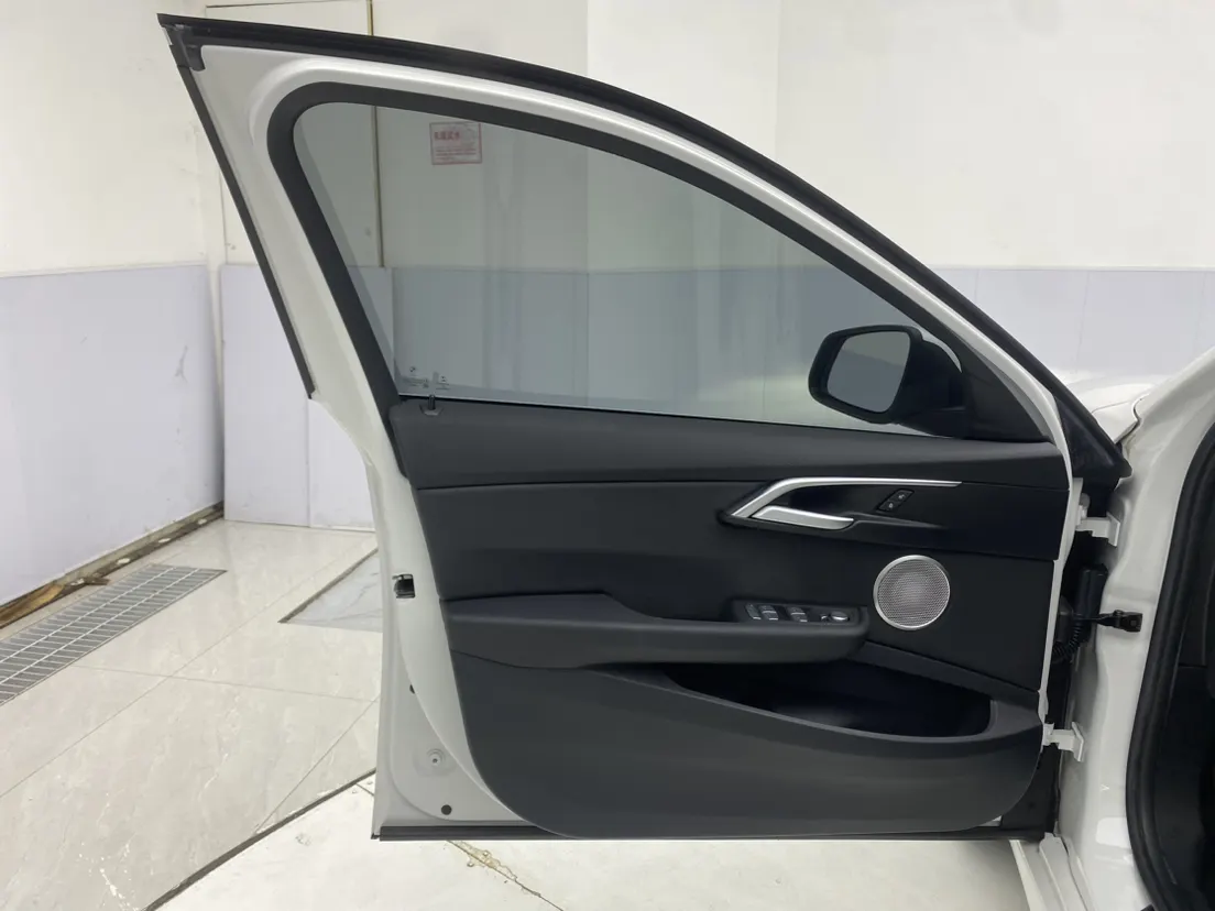 BMW 120i, 2021 18
