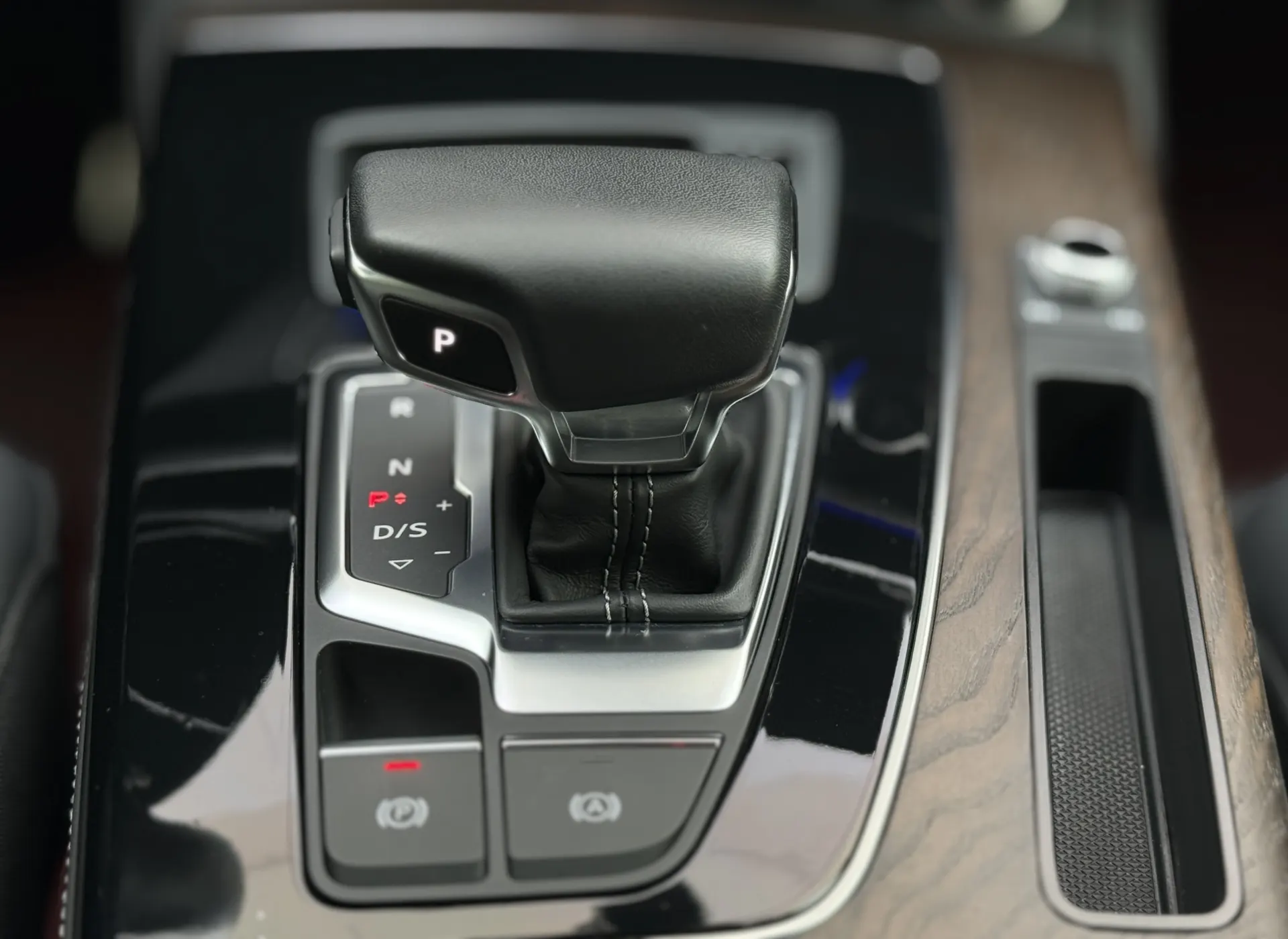 Audi Q5L 40, 2023 17