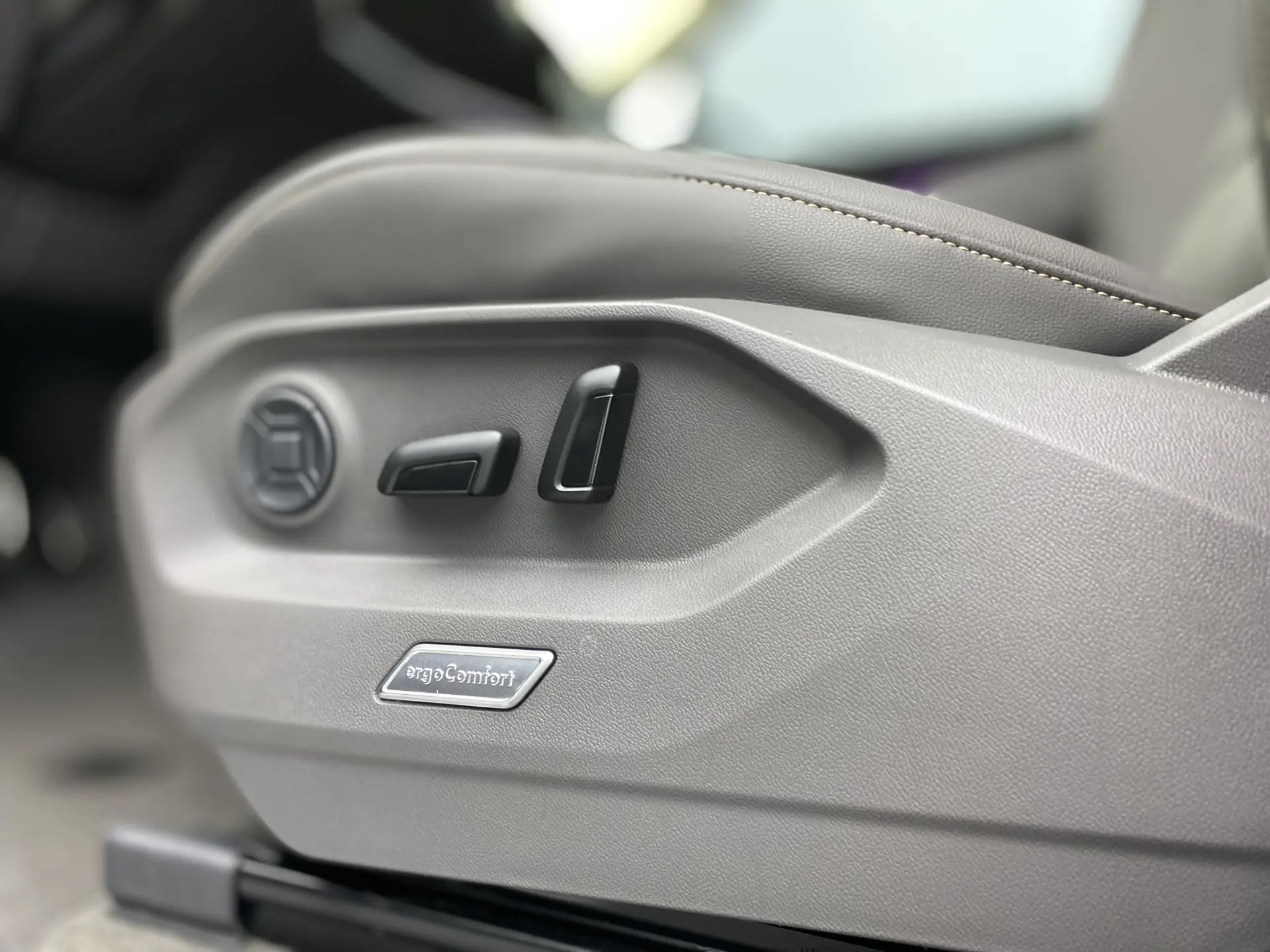 Volkswagen Touareg, 2022 20