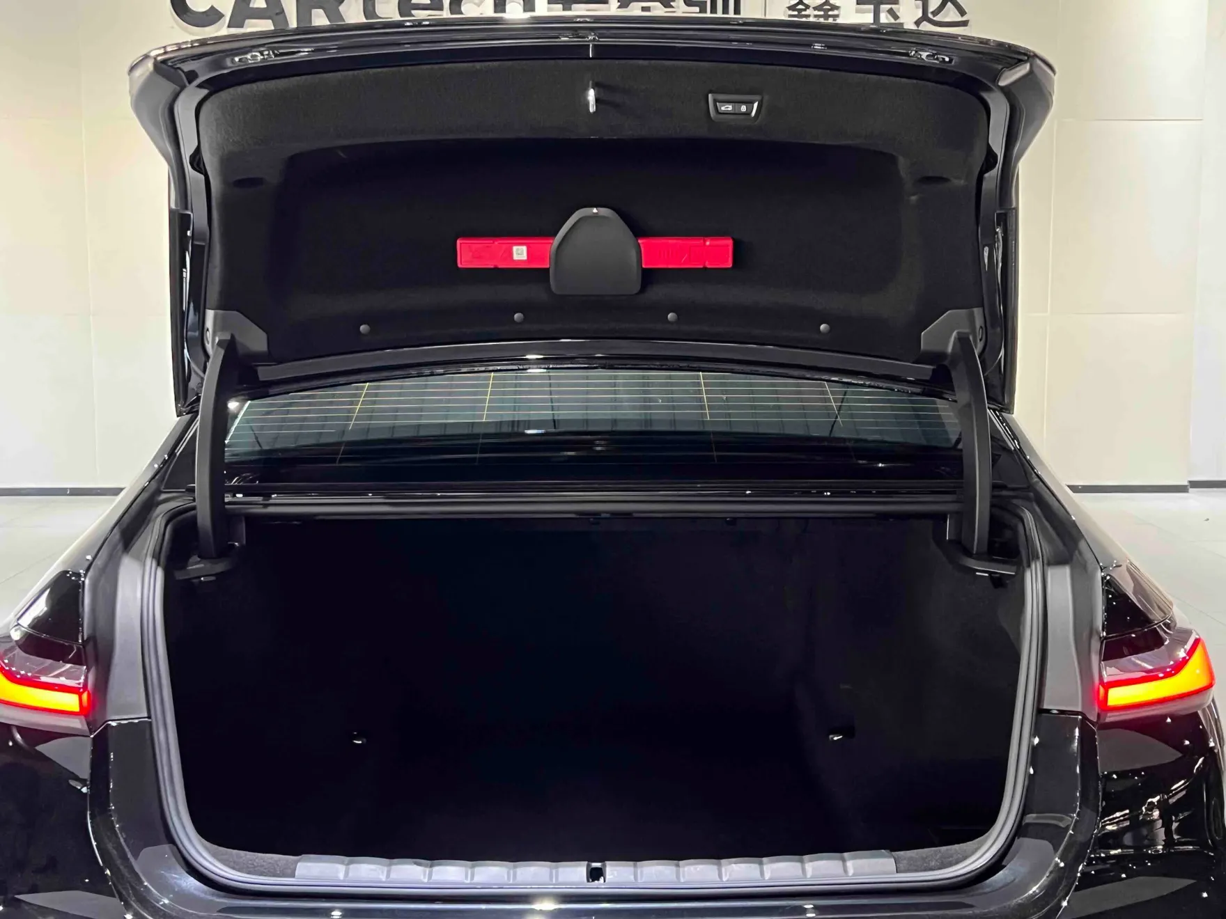 BMW 740Li, 2024 10