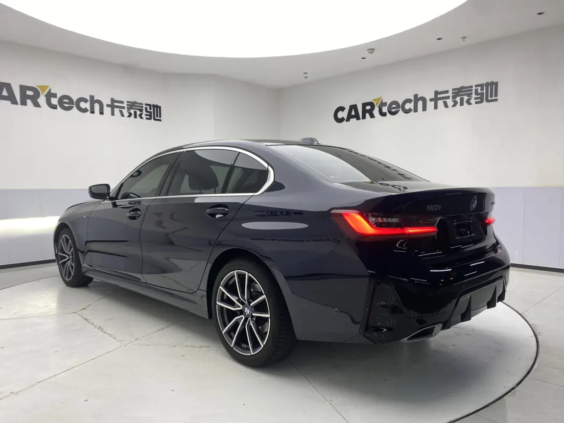 BMW 325Li, 2025 7