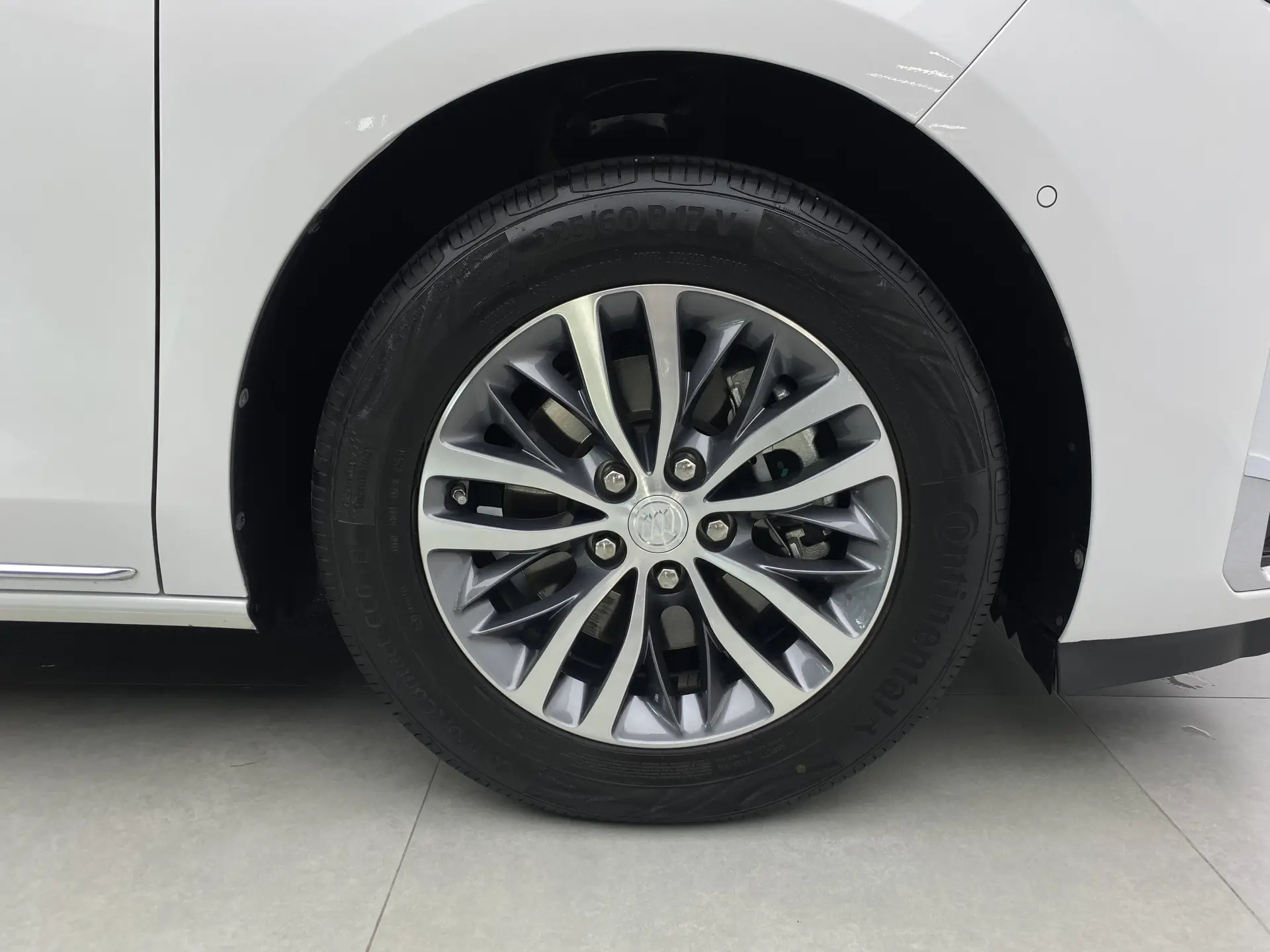 Buick GL8, 2023 38