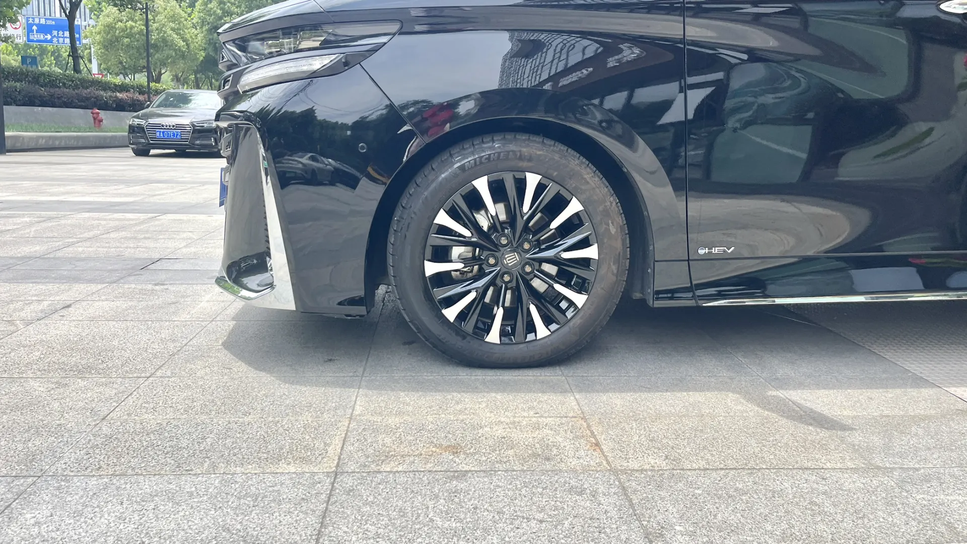 Toyota Vellfire, 2024 8