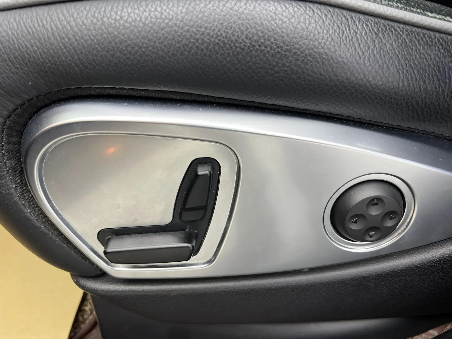 Mercedes-Benz R, 2017 36