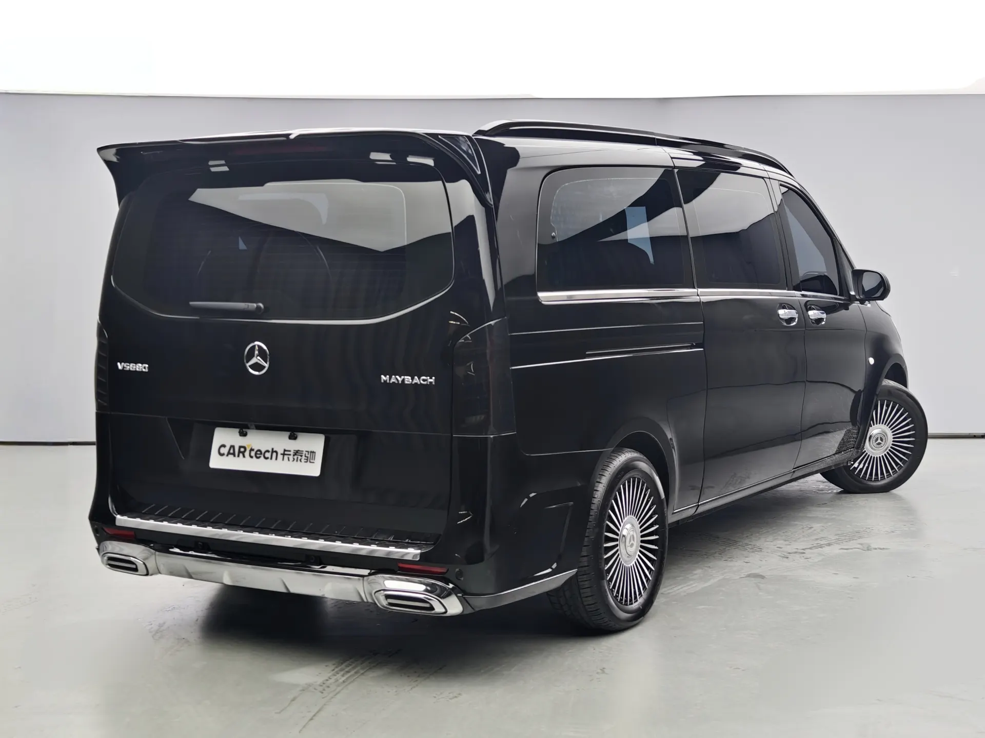 Mercedes-Benz Vito, 2024 3