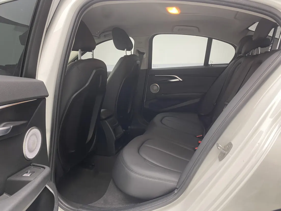 BMW 120i, 2021 21