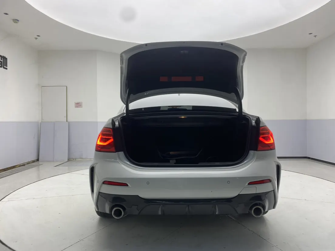 BMW 120i, 2021 13