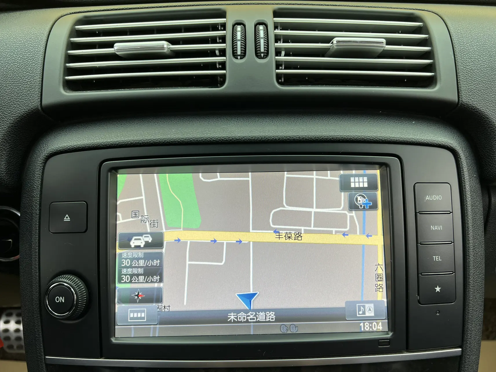 Mercedes-Benz R, 2017 26
