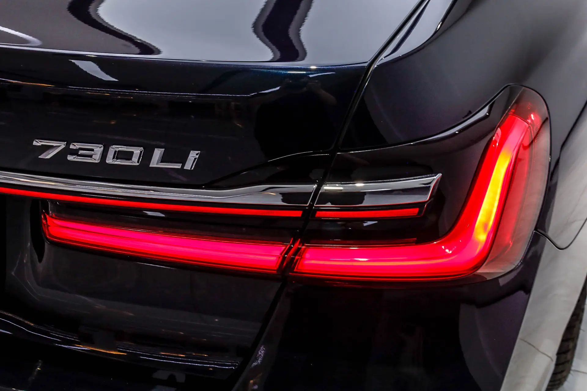 BMW 730Li, 2022 7