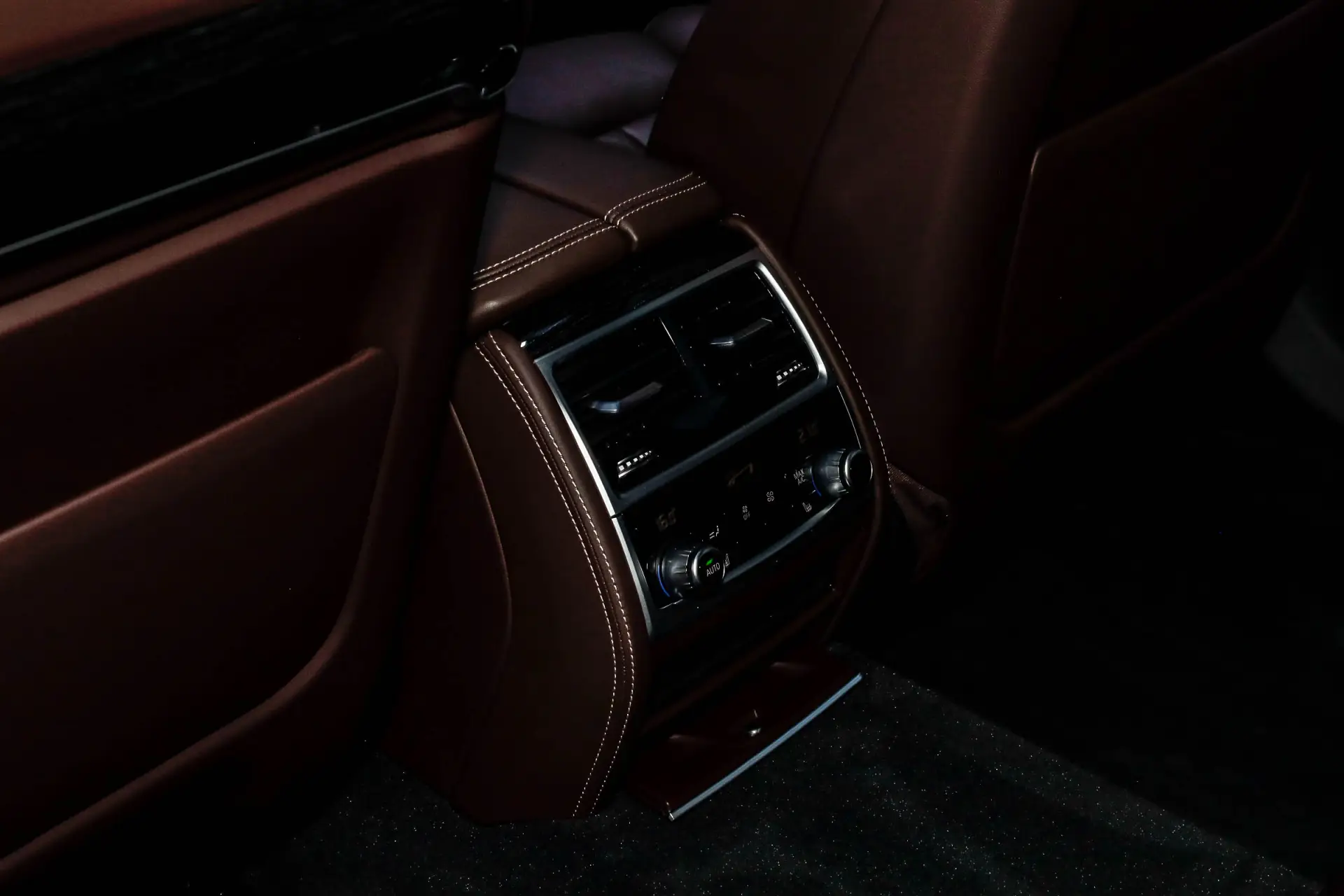 BMW 730Li, 2022 30