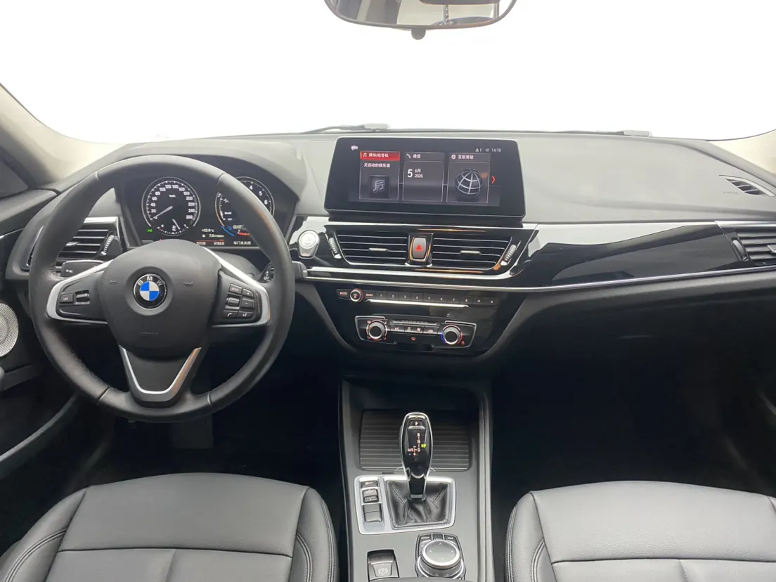 BMW 120i, 2021 15