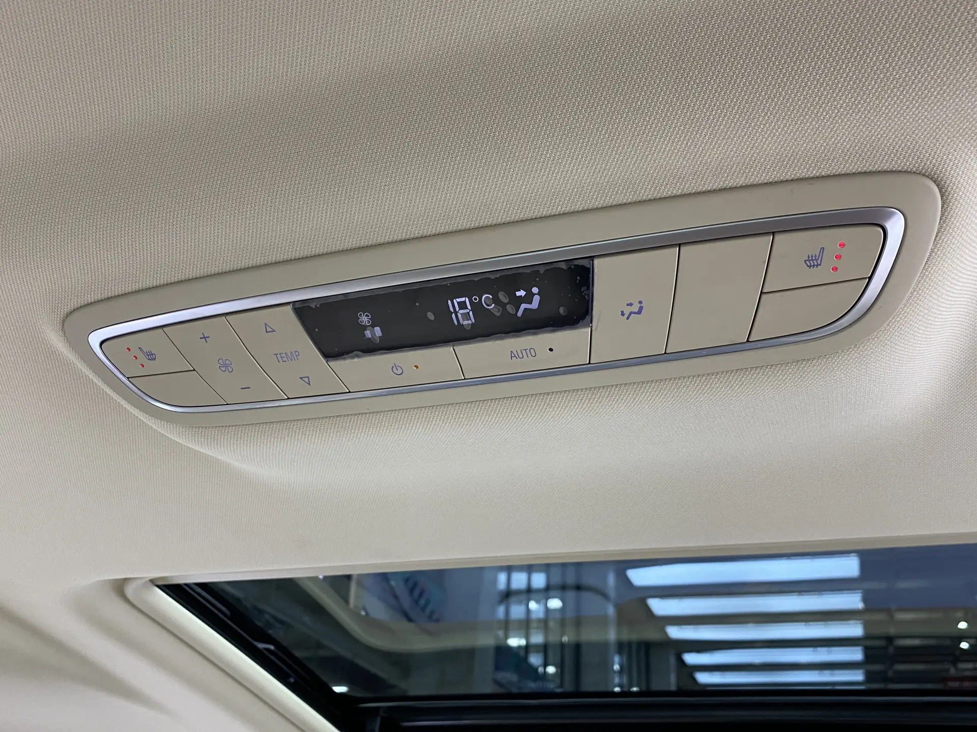 Buick GL8, 2023 22