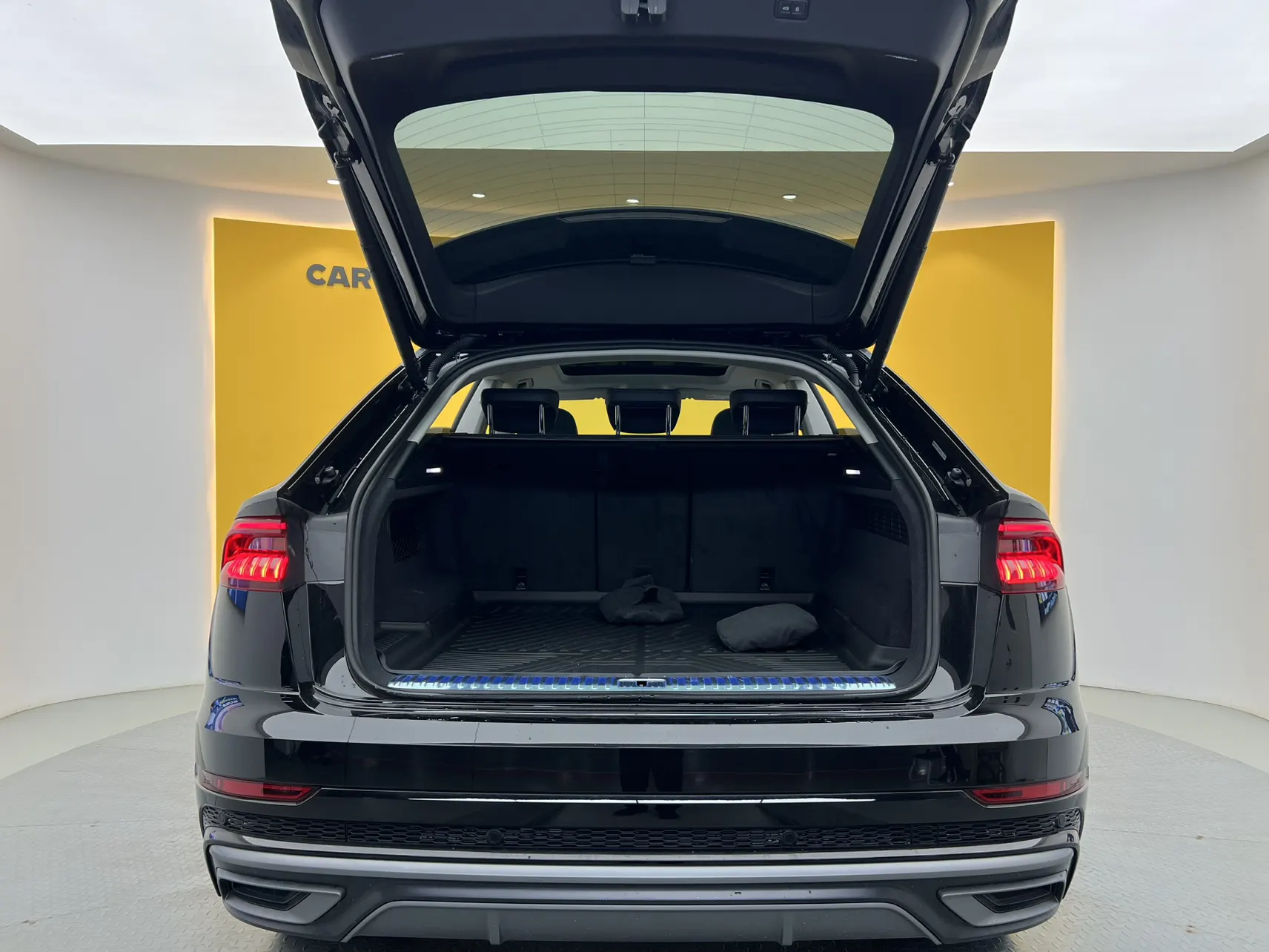 Audi Q8 55 TFSI, 2024 12