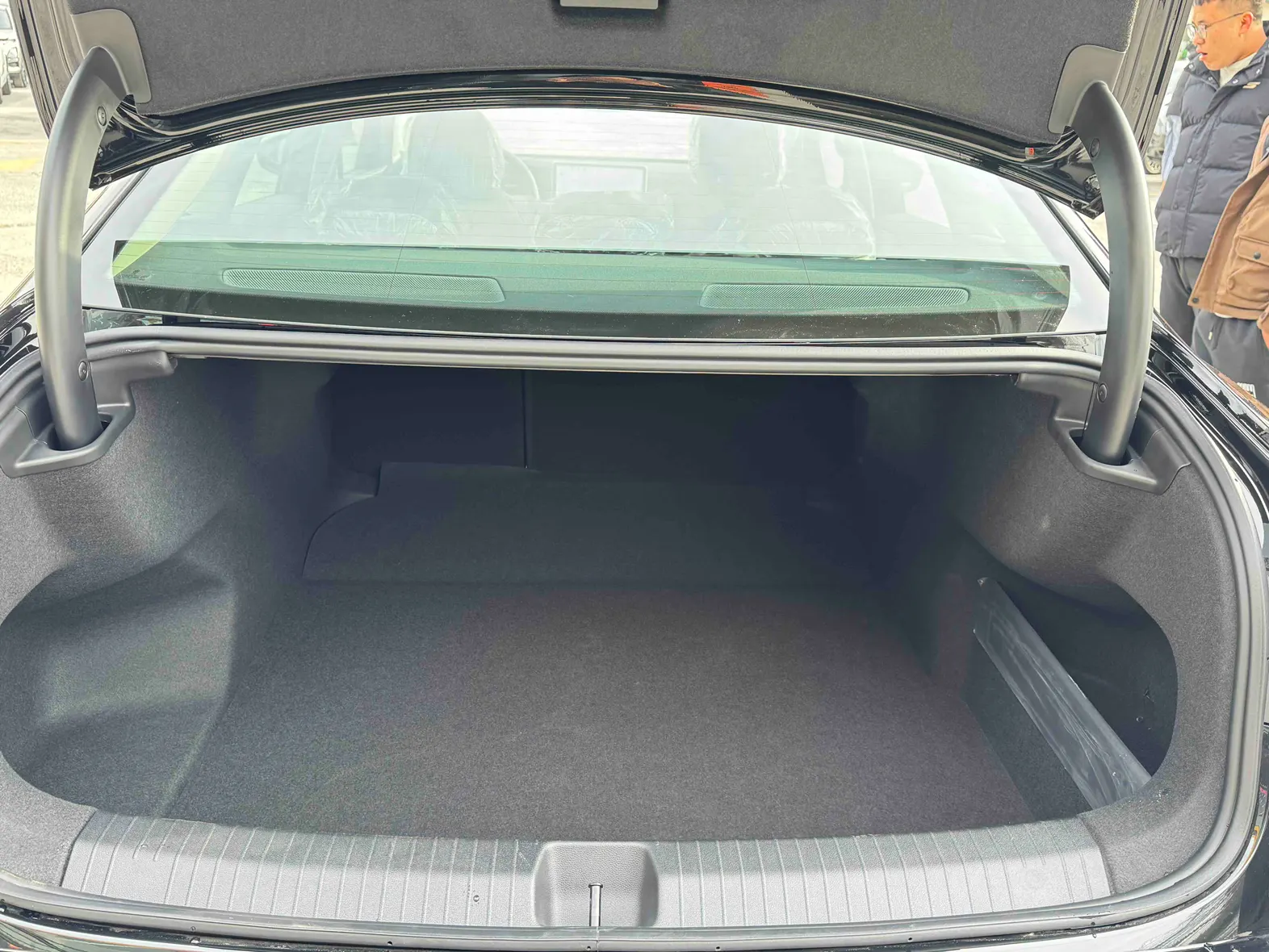 Volkswagen Magotan, 2026 16