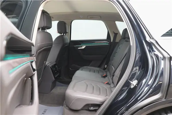 Volkswagen Touareg, 2023 6