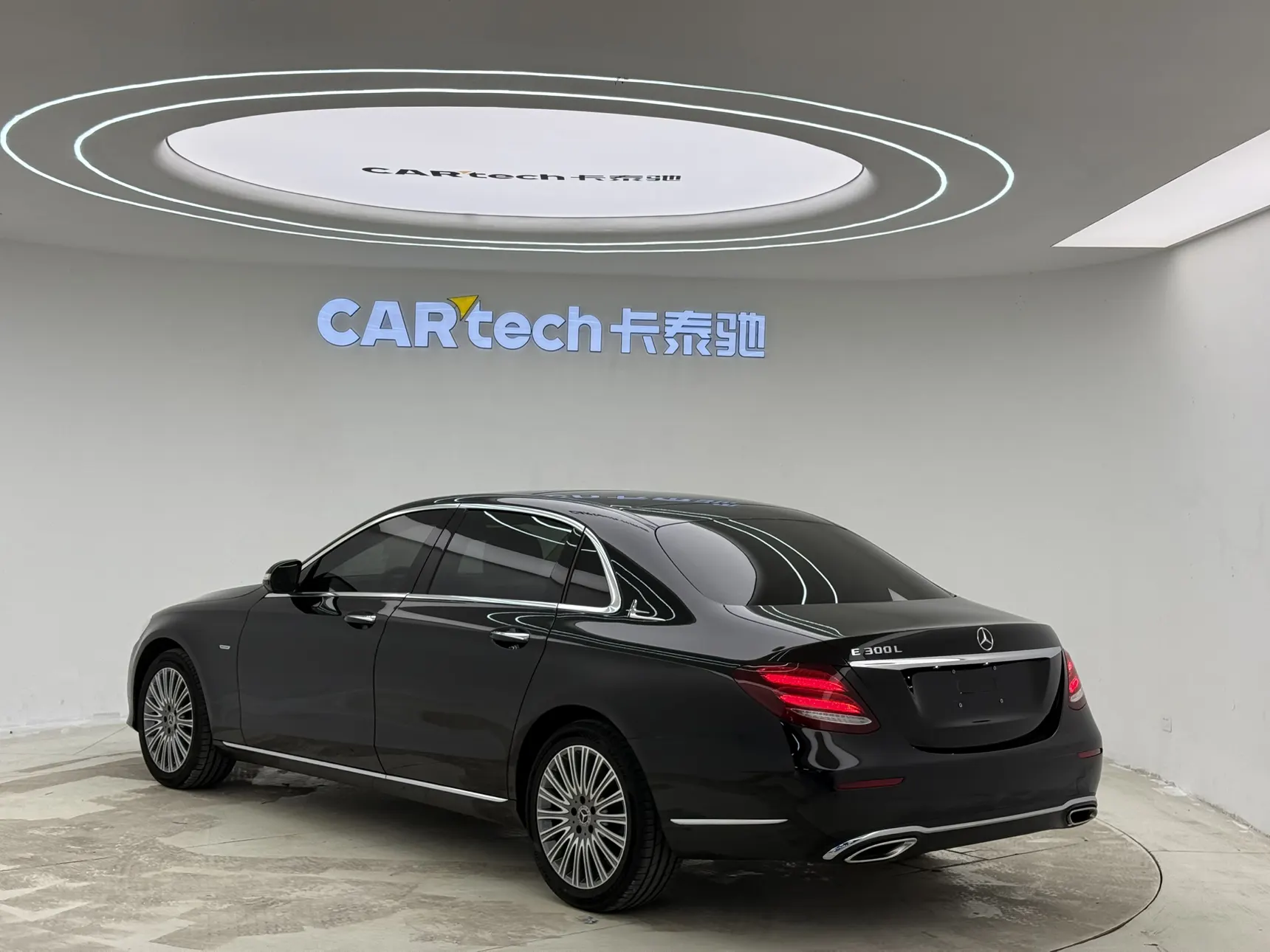 Mercedes-Benz E 300 L, 2020 7