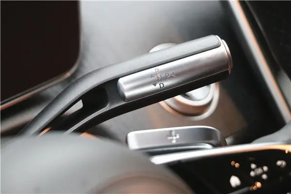 Mercedes-Benz S 400 L, 2023 13