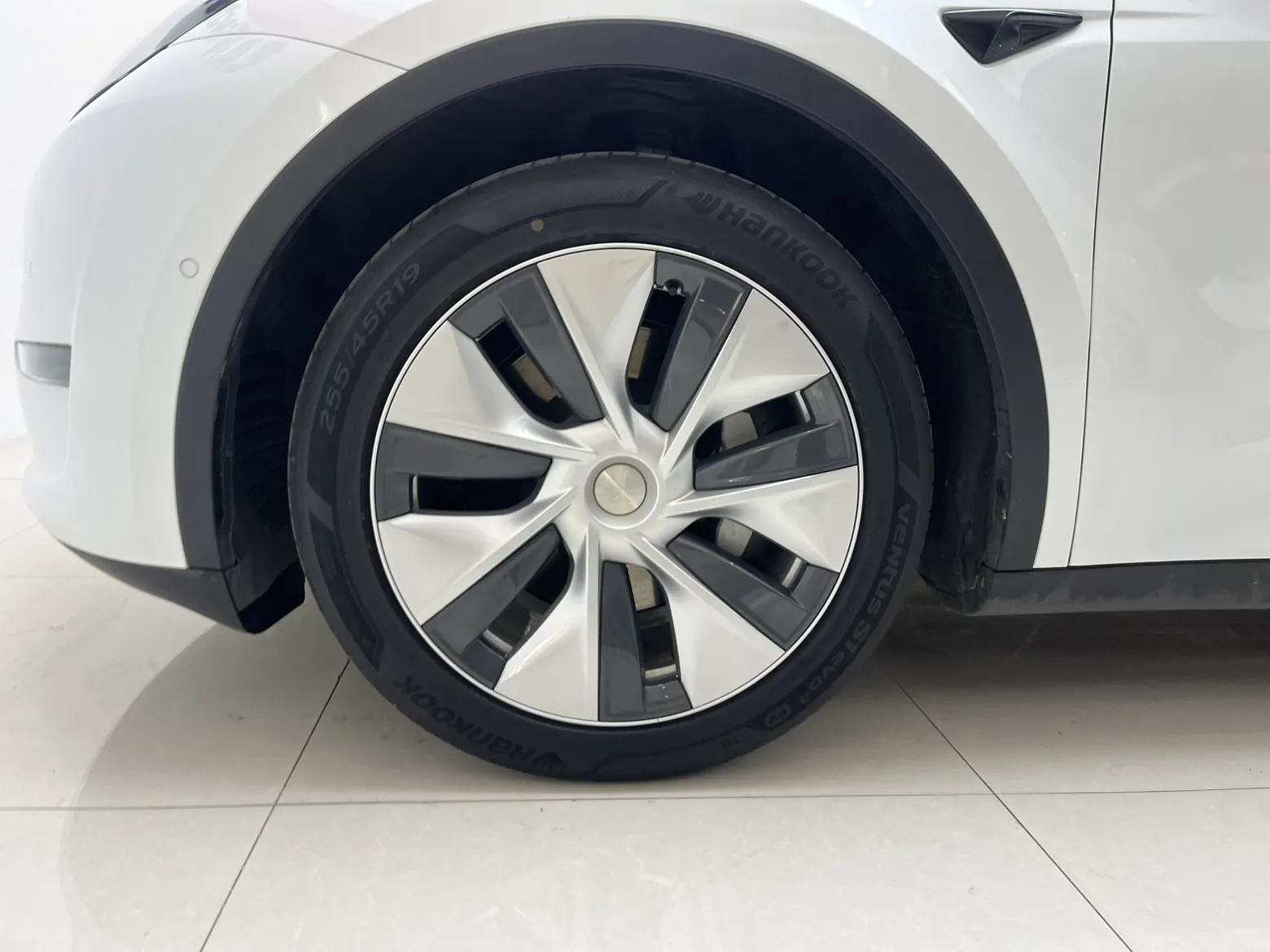 Tesla Model Y, 2021 8