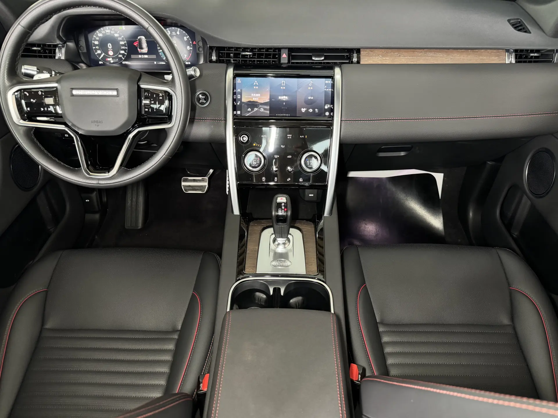 Land Rover Discovery Sport, 2022 13