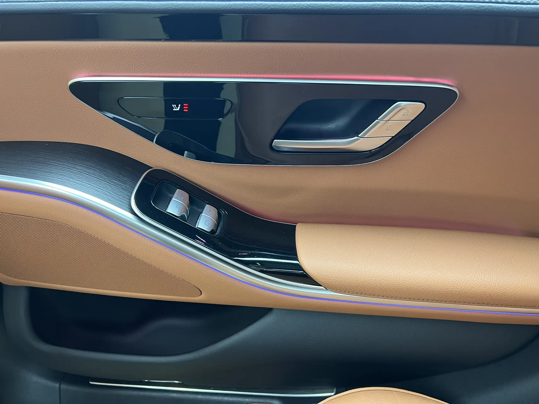 Mercedes-Benz S 400 L, 2024 39