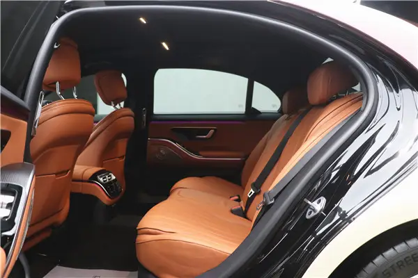 Mercedes-Benz S 400 L, 2023 6