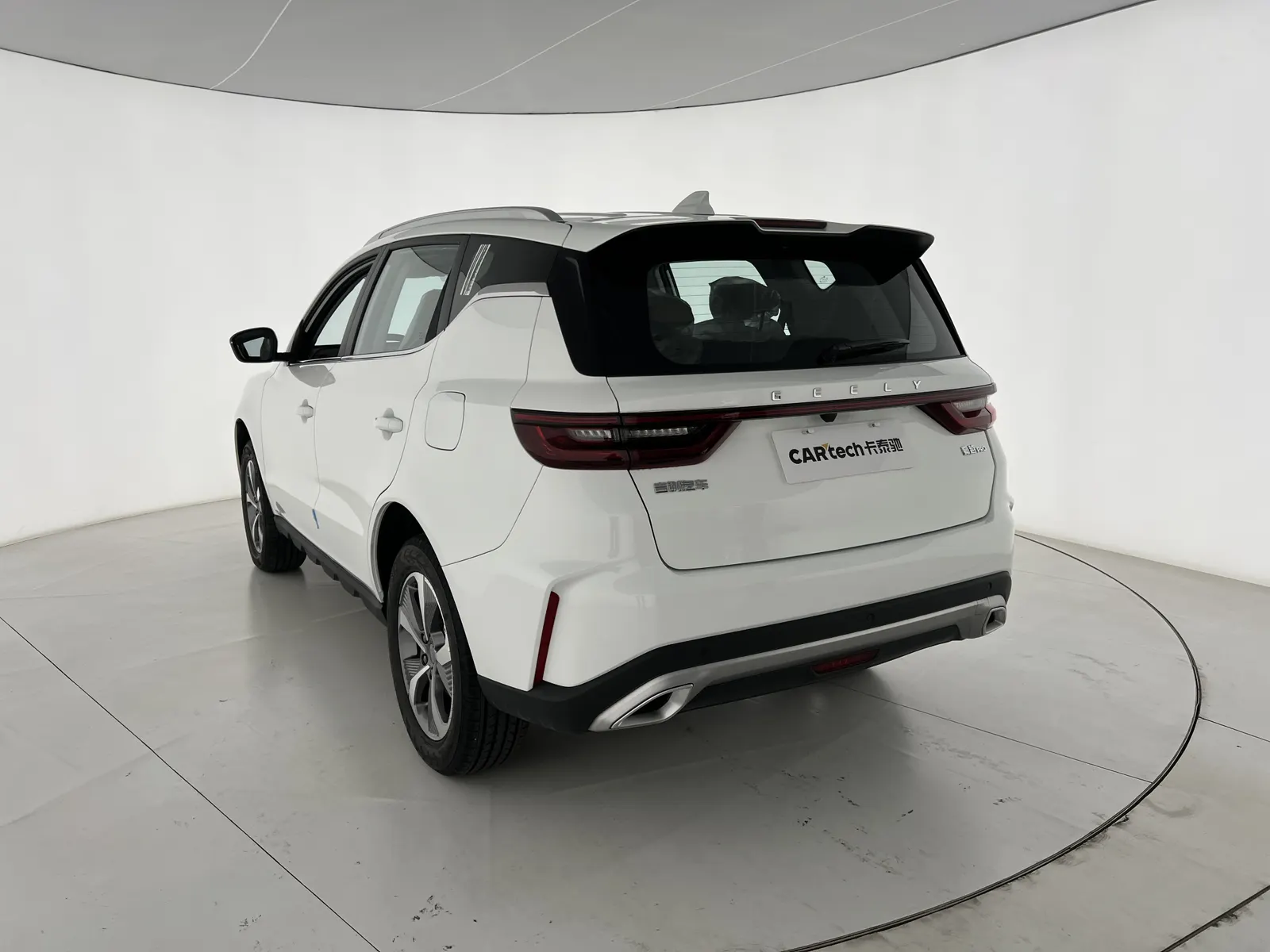 Geely Haoyue PRO, 2024 все фото