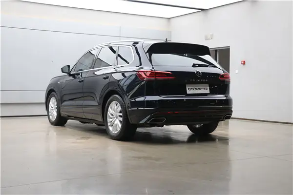 Volkswagen Touareg, 2023 25