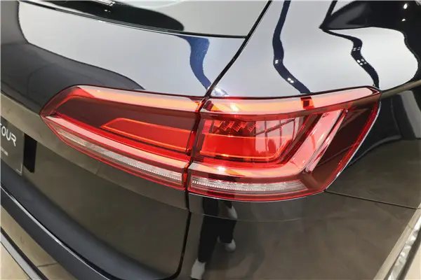 Volkswagen Touareg, 2023 27