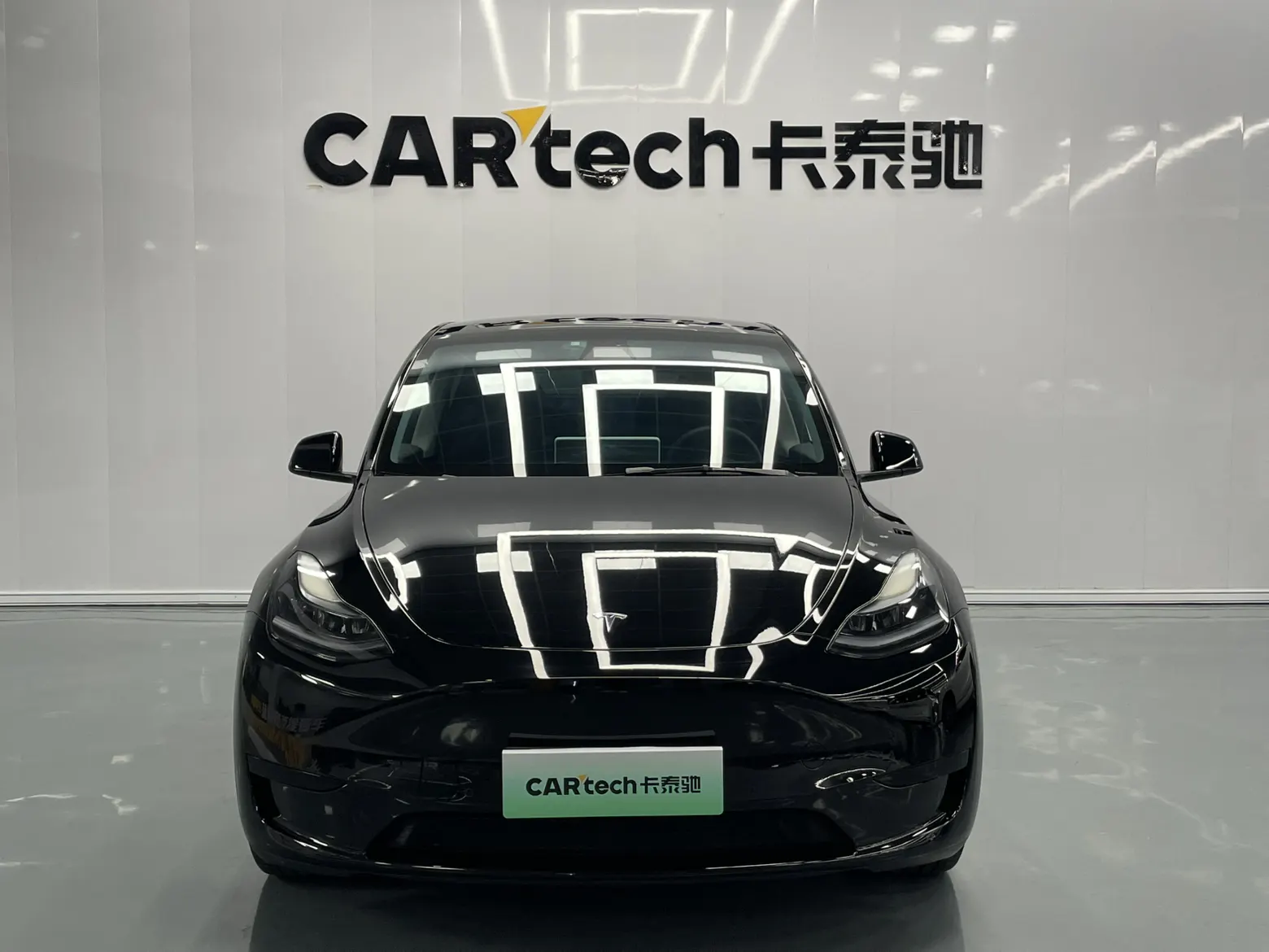 Tesla Model Y, 2023 3