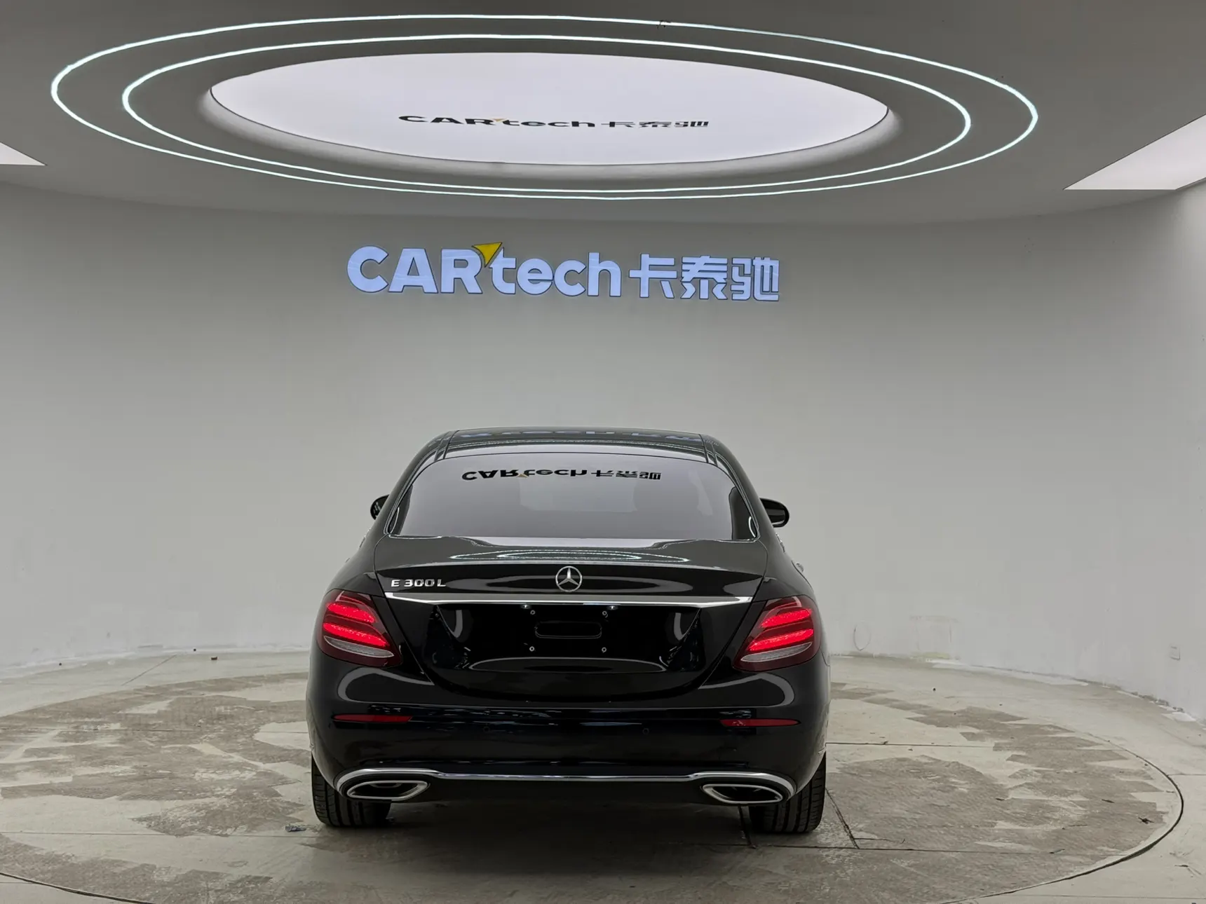 Mercedes-Benz E 300 L, 2020 6