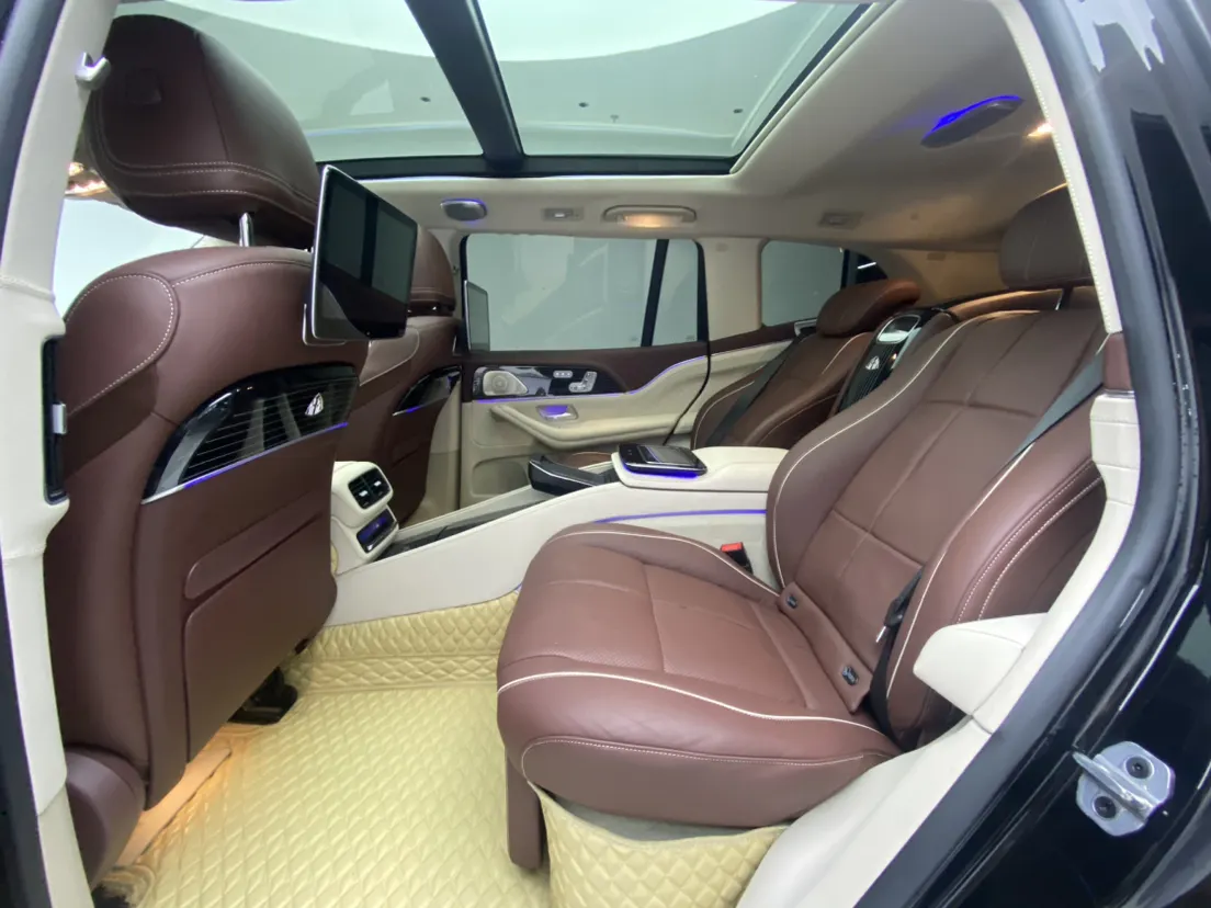 Mercedes-Benz GLS 450, 2023 19