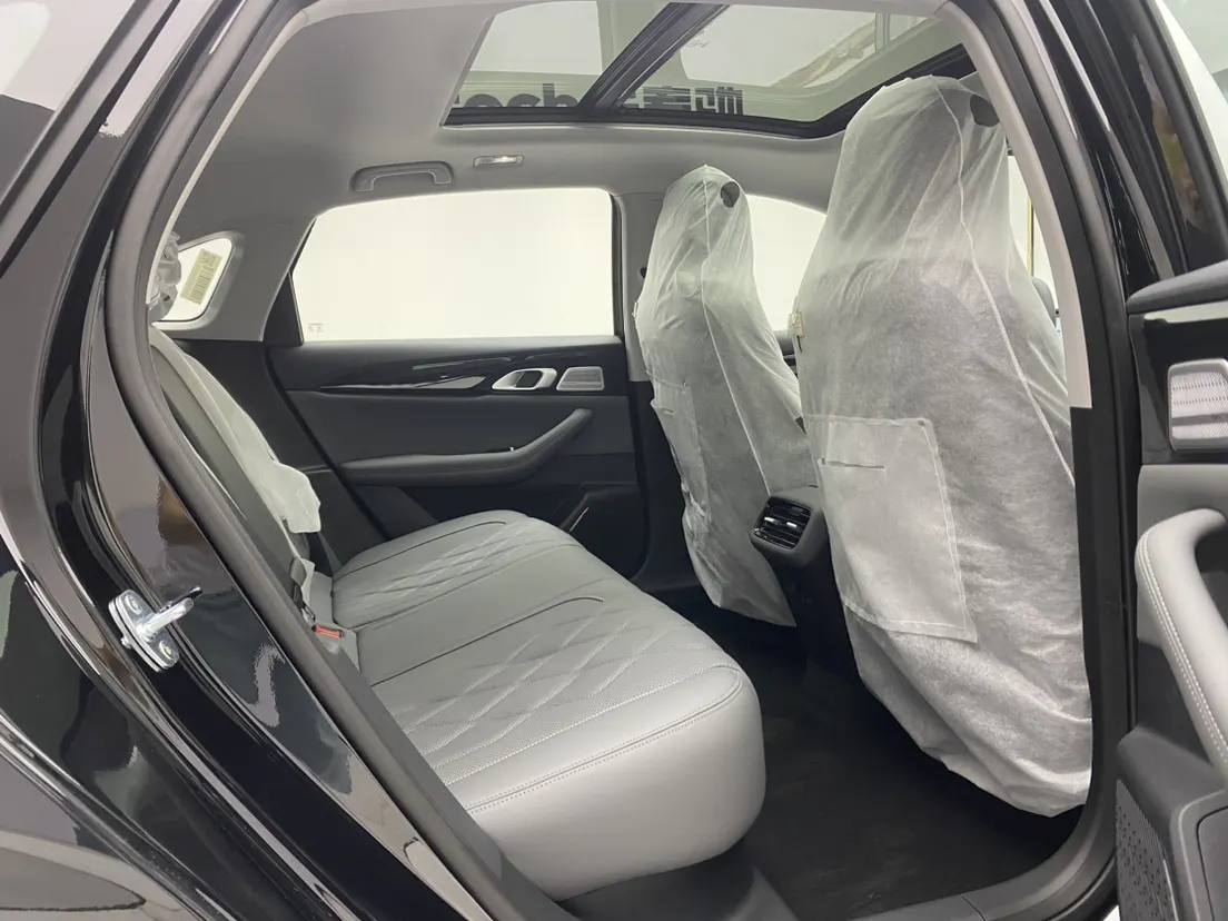 Geely Galaxy A7, 2026 25