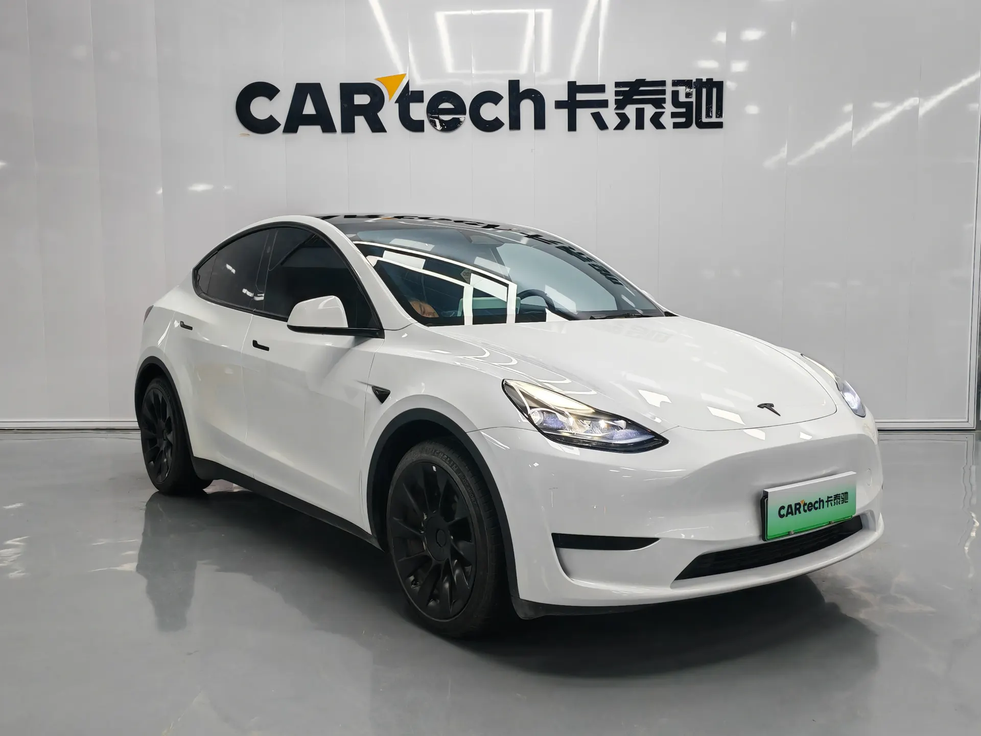Tesla Model Y, 2024 2
