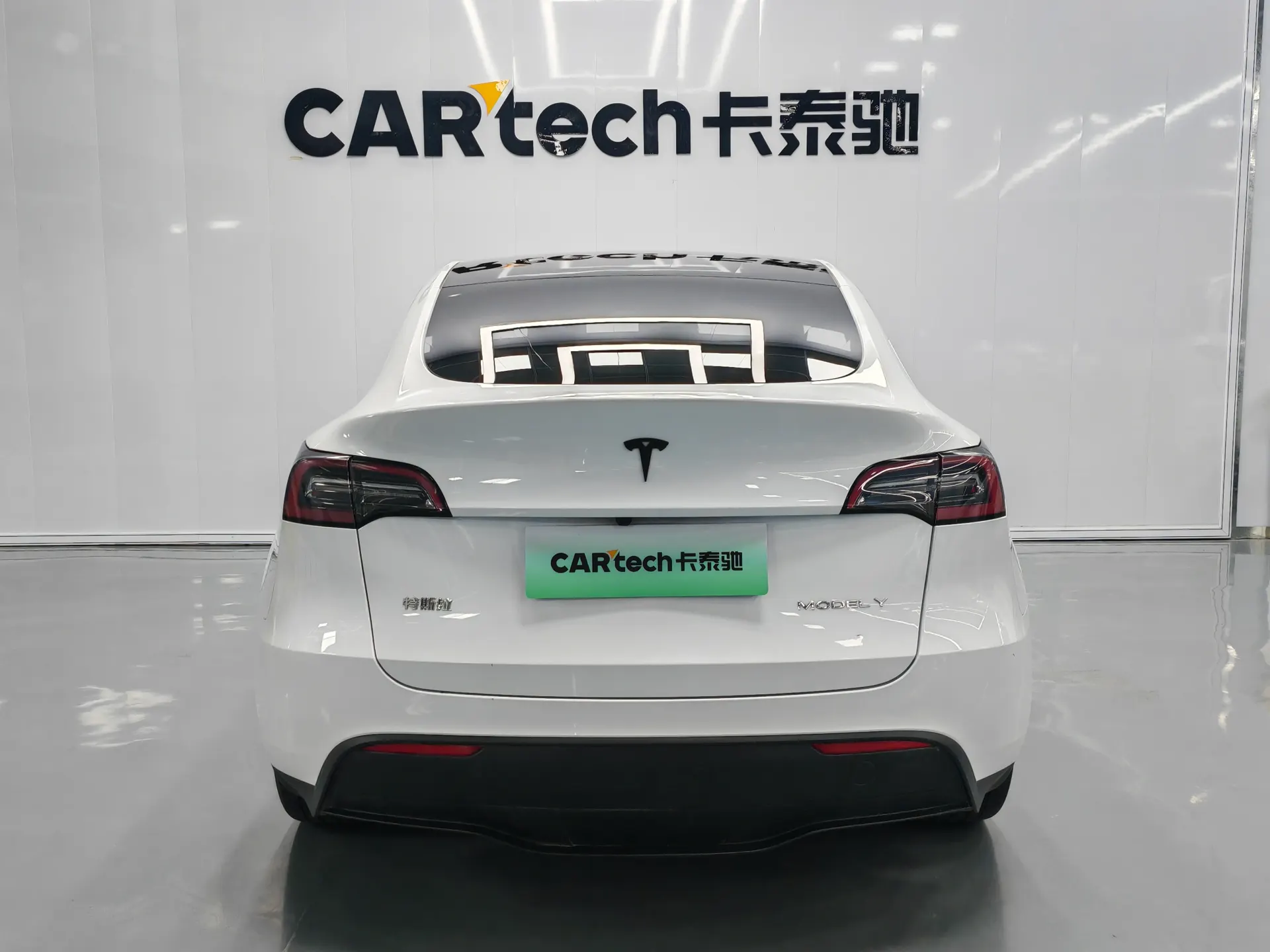 Tesla Model Y, 2024 все фото