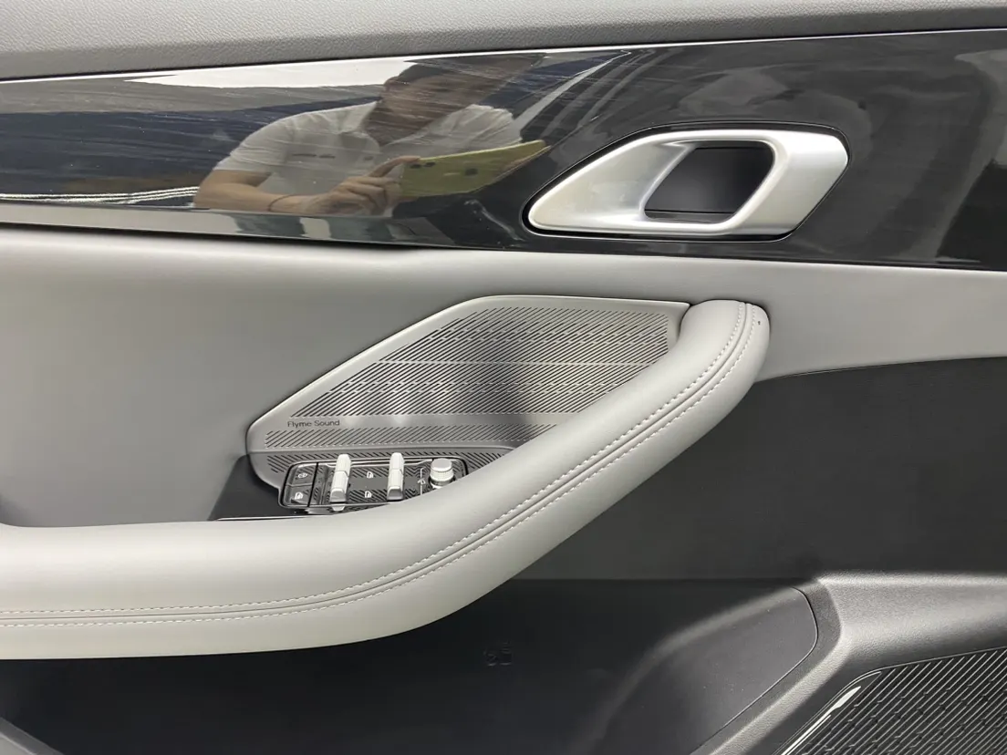 Geely Galaxy A7, 2026 26
