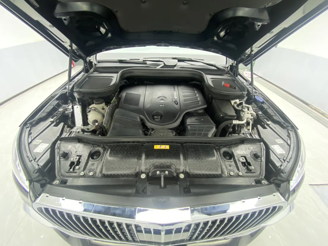 Mercedes-Benz GLS 450, 2023 12