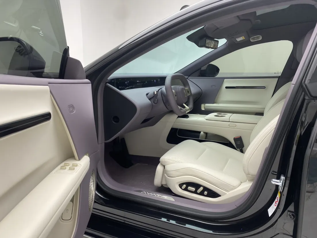Avatr 06, 2026 17