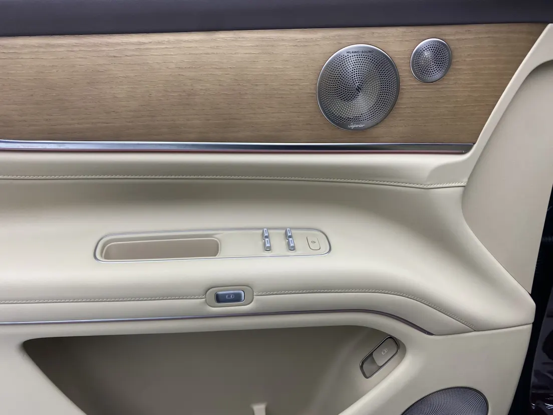 AITO M9, 2025 26