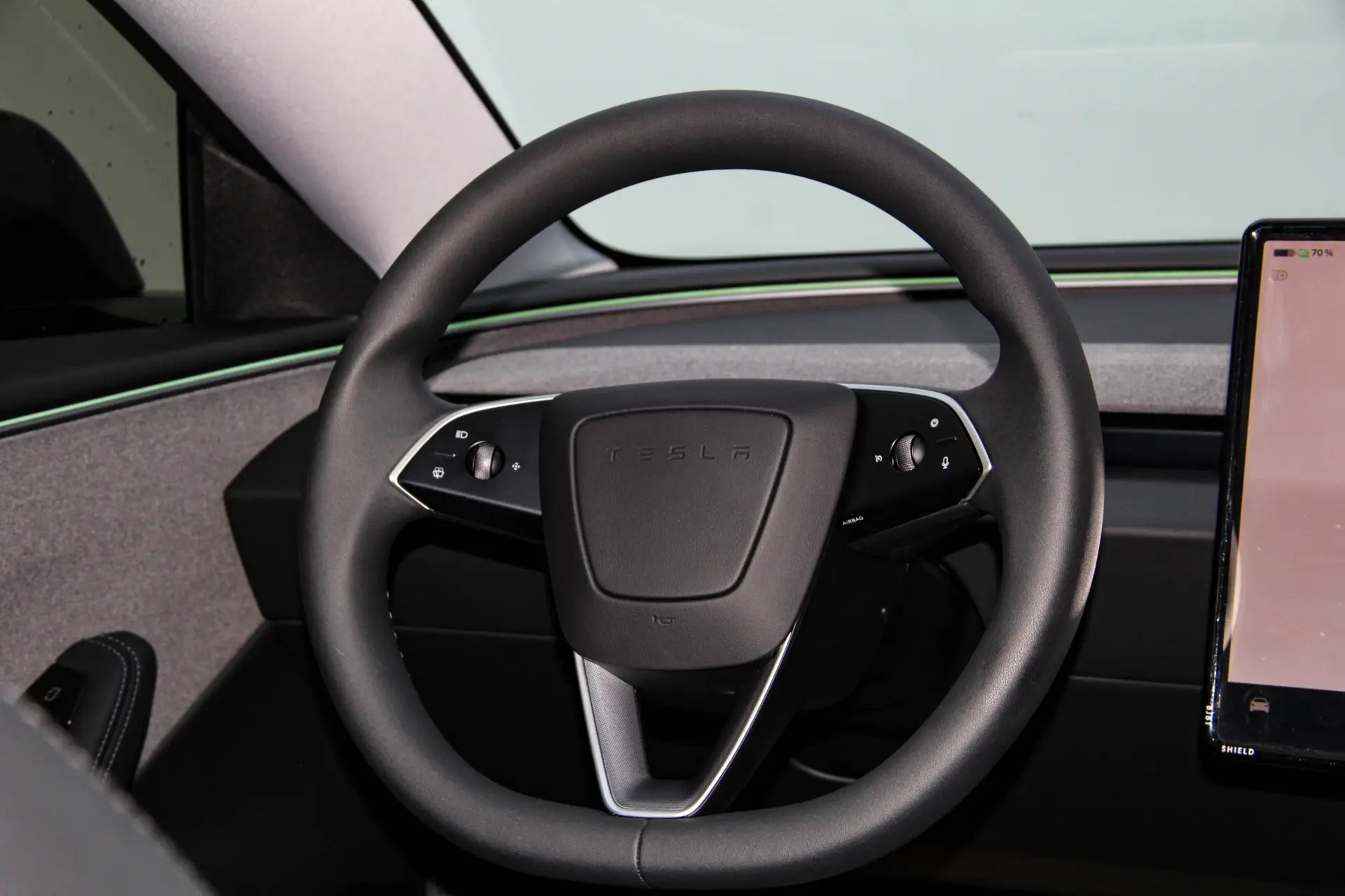 Tesla Model 3, 2026 15