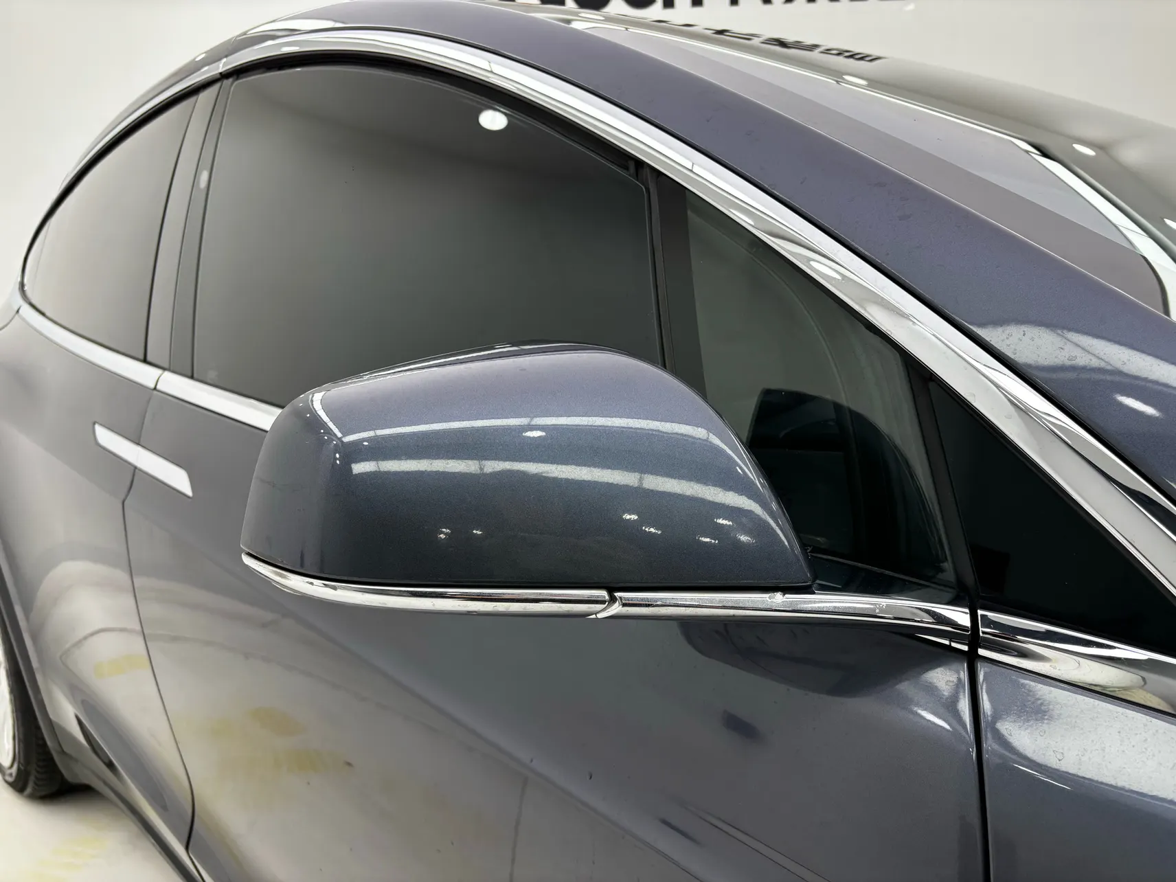 Tesla Model X, 2020 12