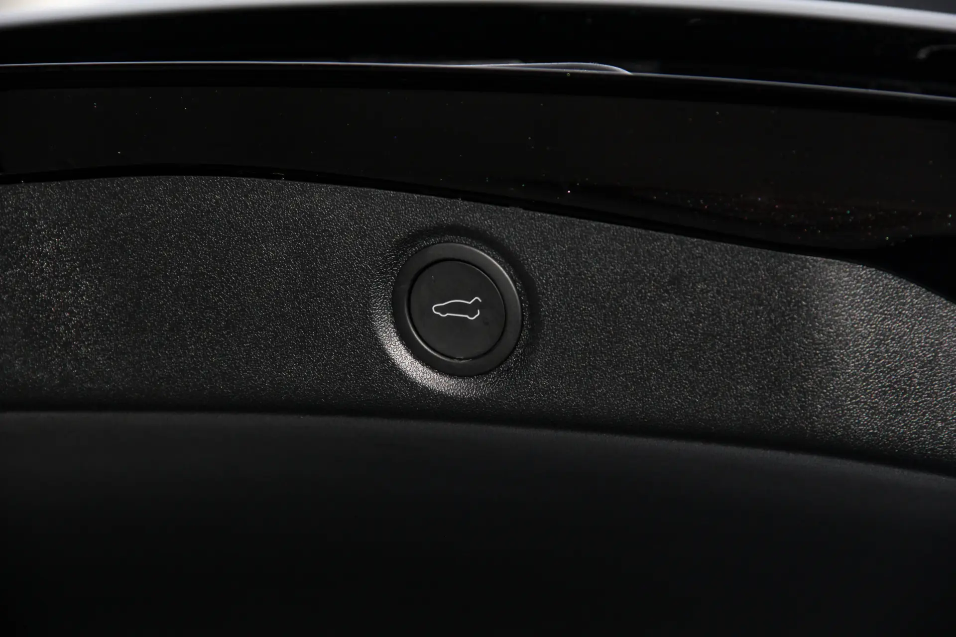 Tesla Model 3, 2026 27