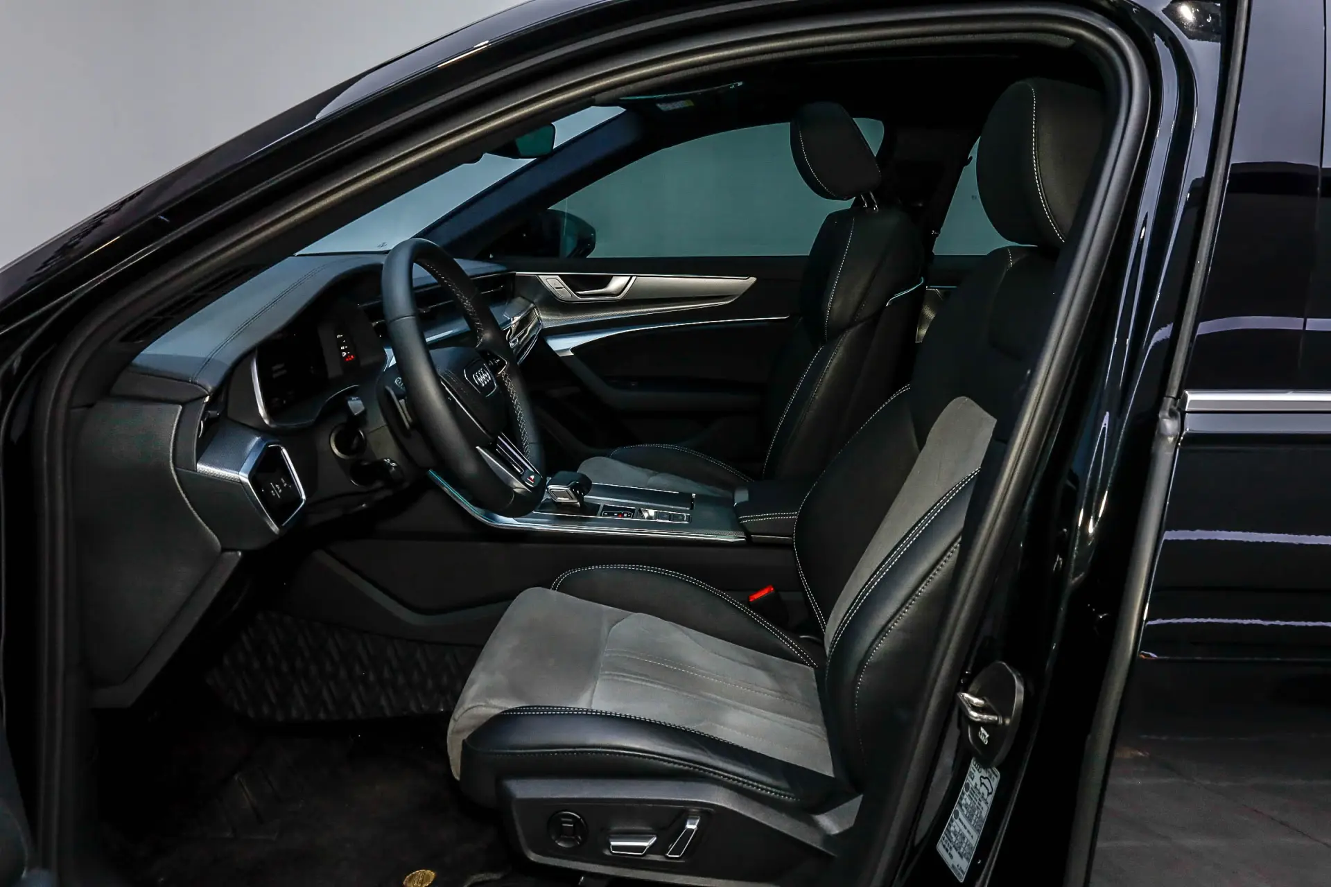 Audi A6L 45 TFSI, 2023 17