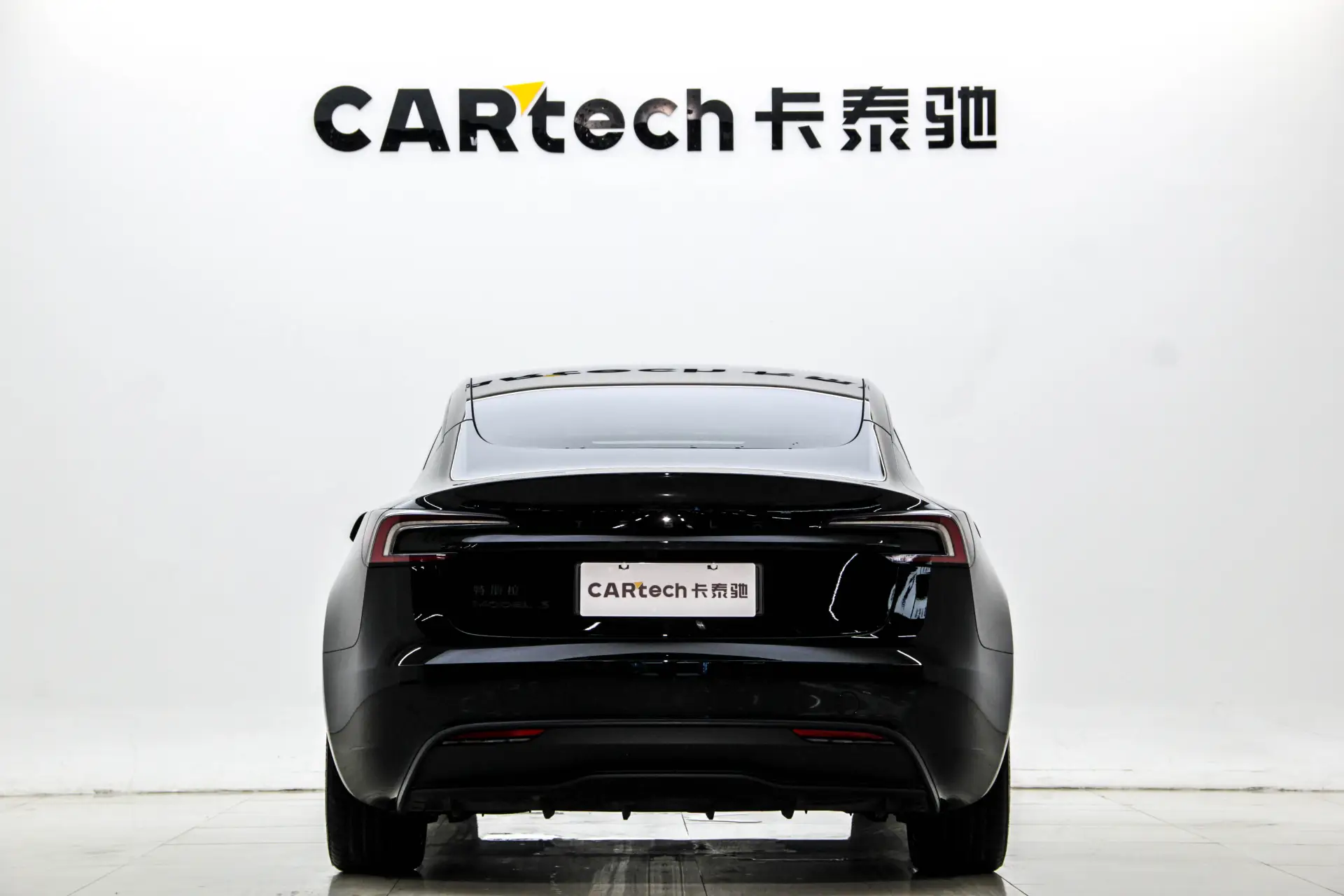 Tesla Model 3, 2026 все фото
