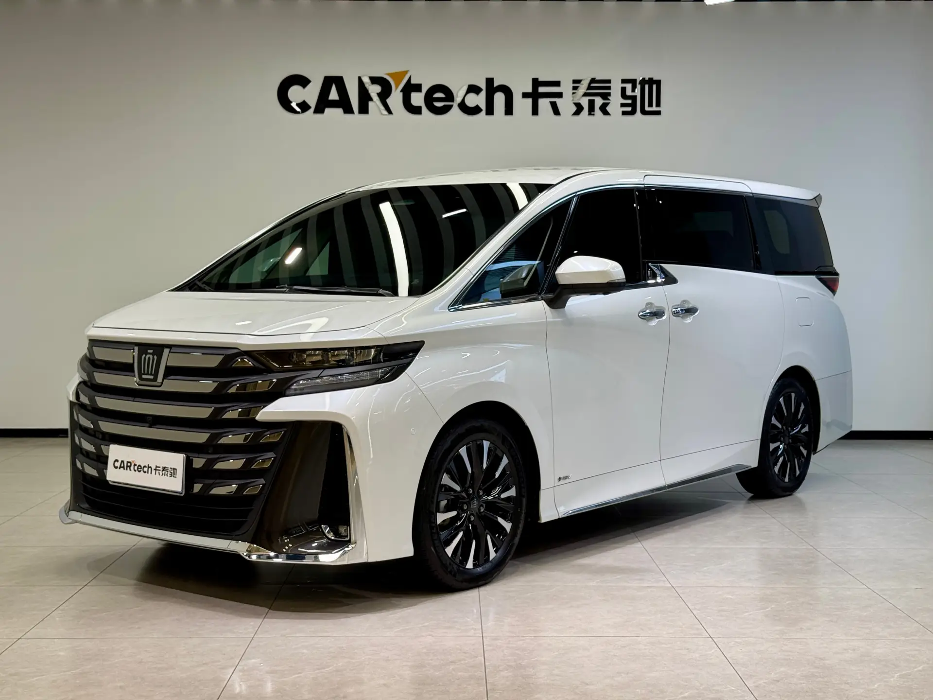 Toyota Vellfire, 2024 23