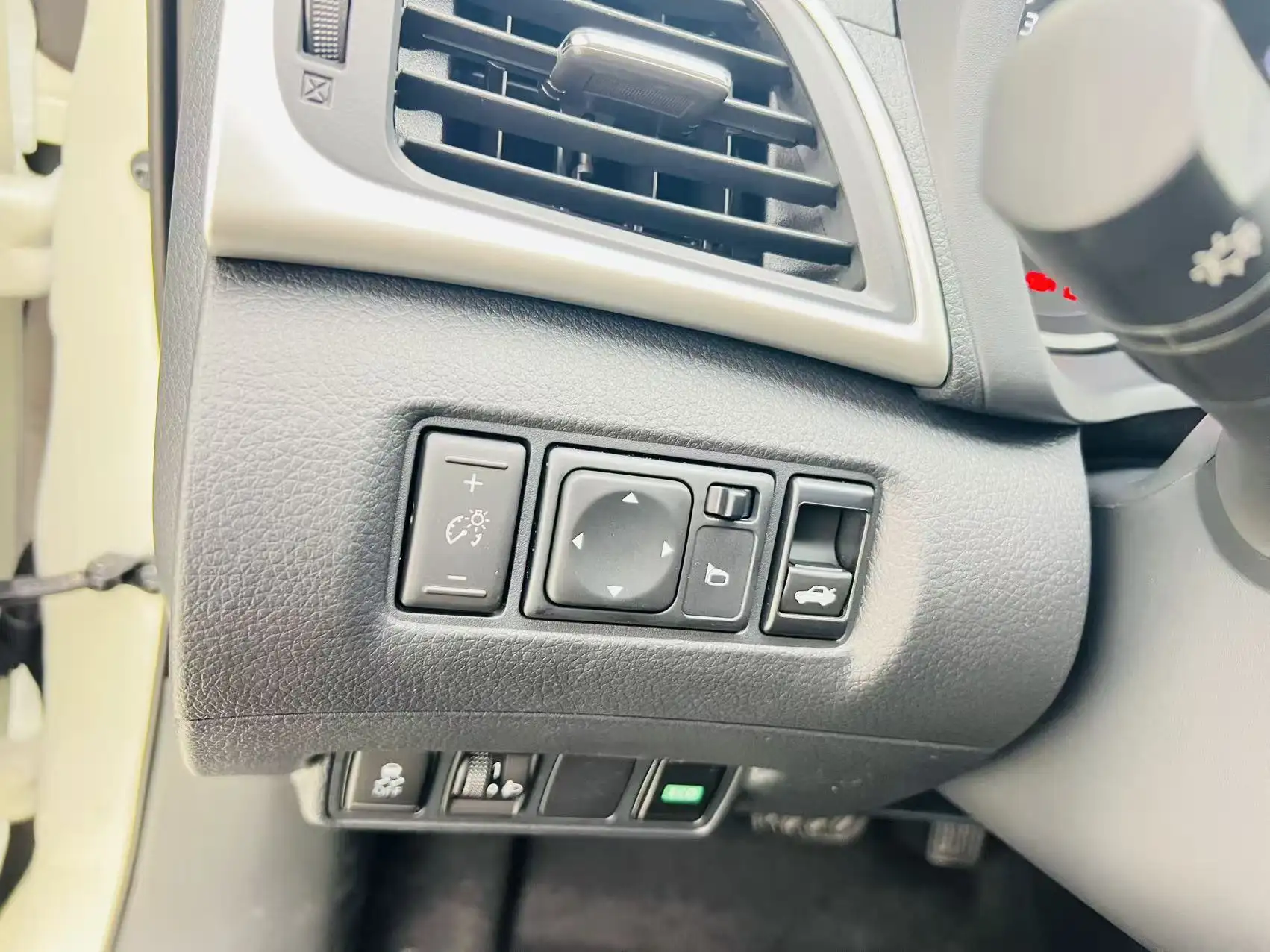 Nissan Sylphy, 2026 15