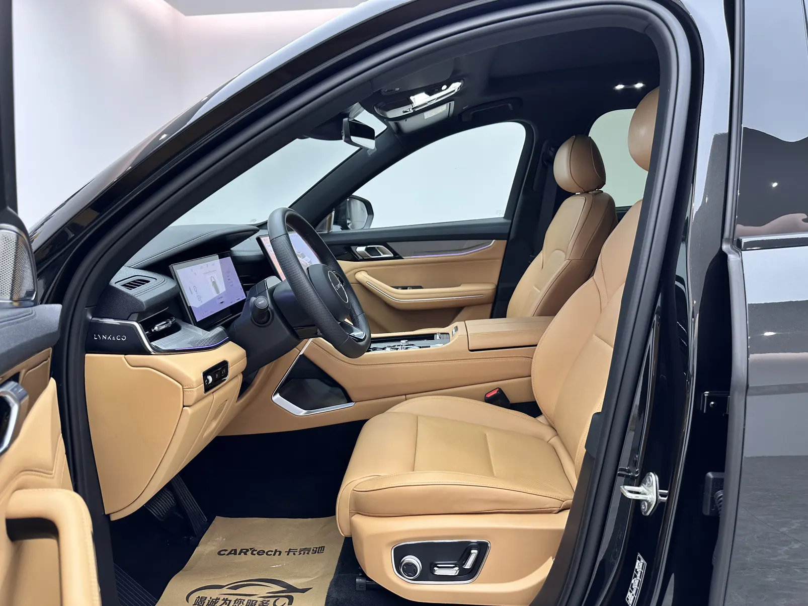 Lynk & Co 02, 2025 8