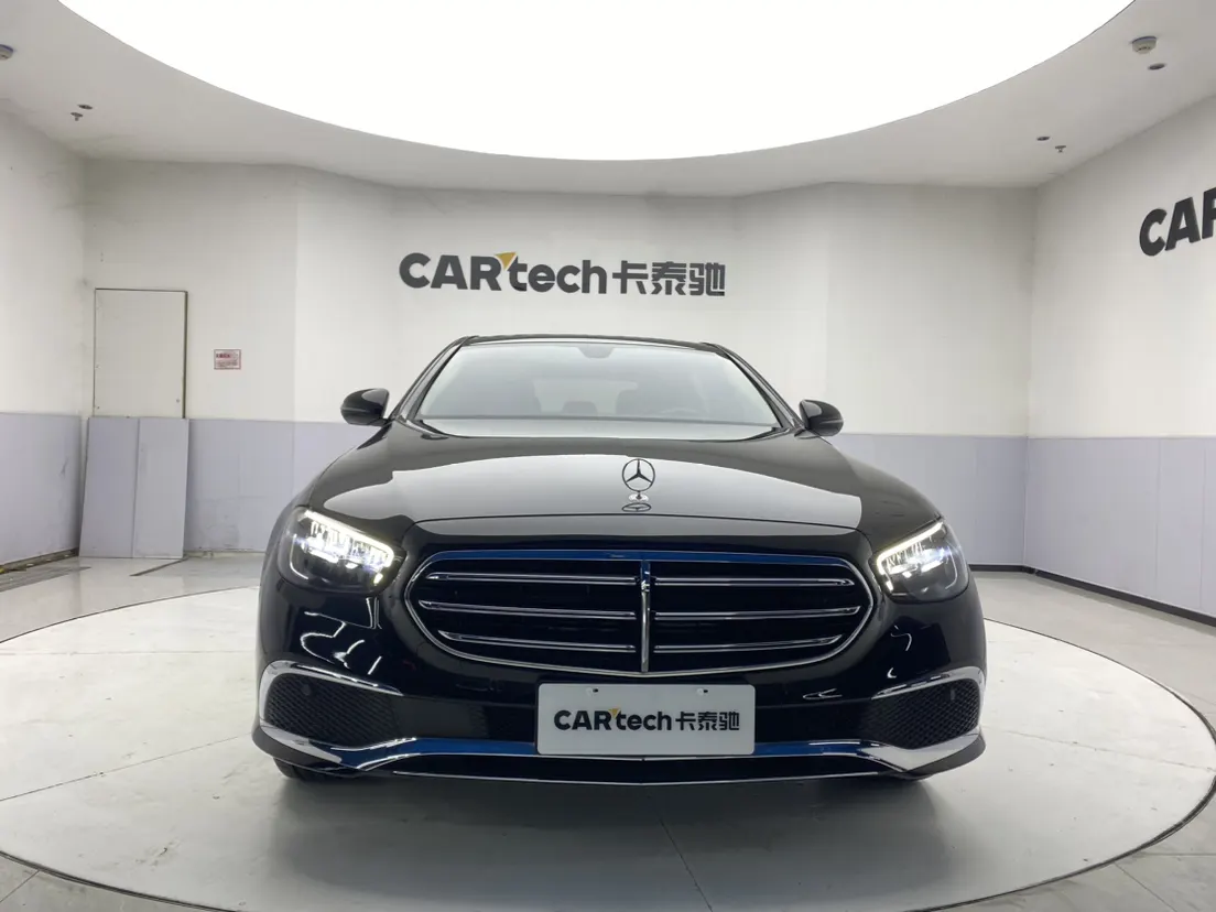 Mercedes-Benz E 260 L, 2023 3